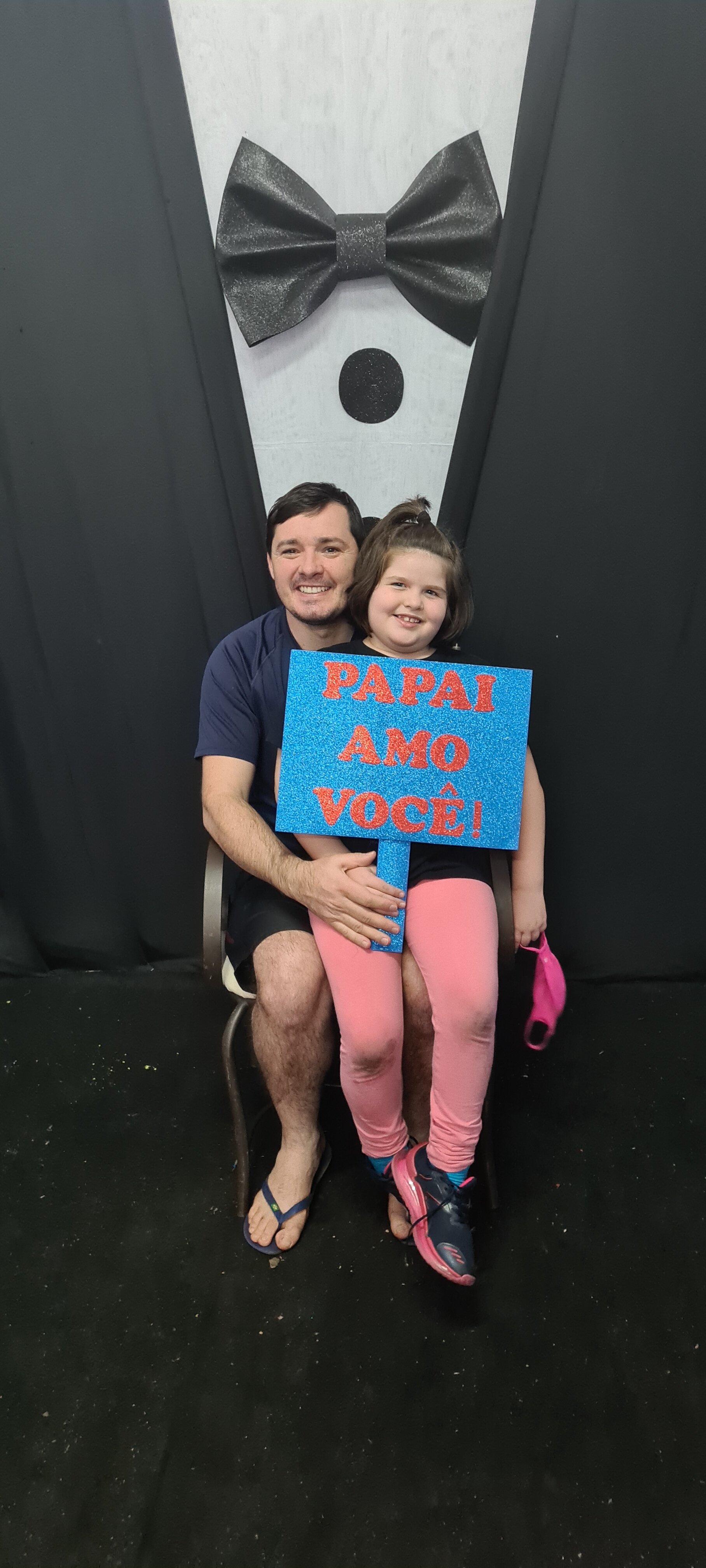 Dia dos Pais 2021- Fotos com os pais na escola.