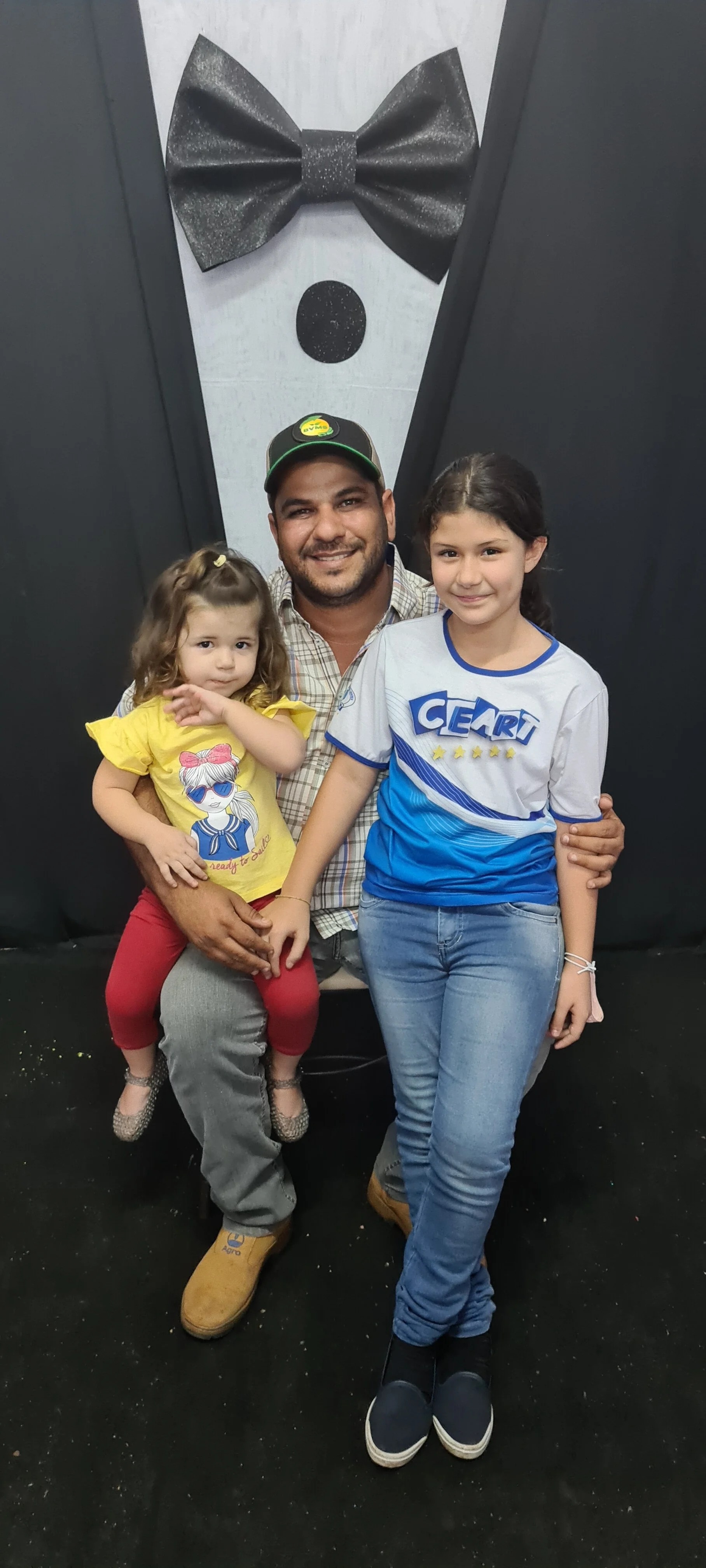 Dia dos Pais 2021- Fotos com os pais na escola.