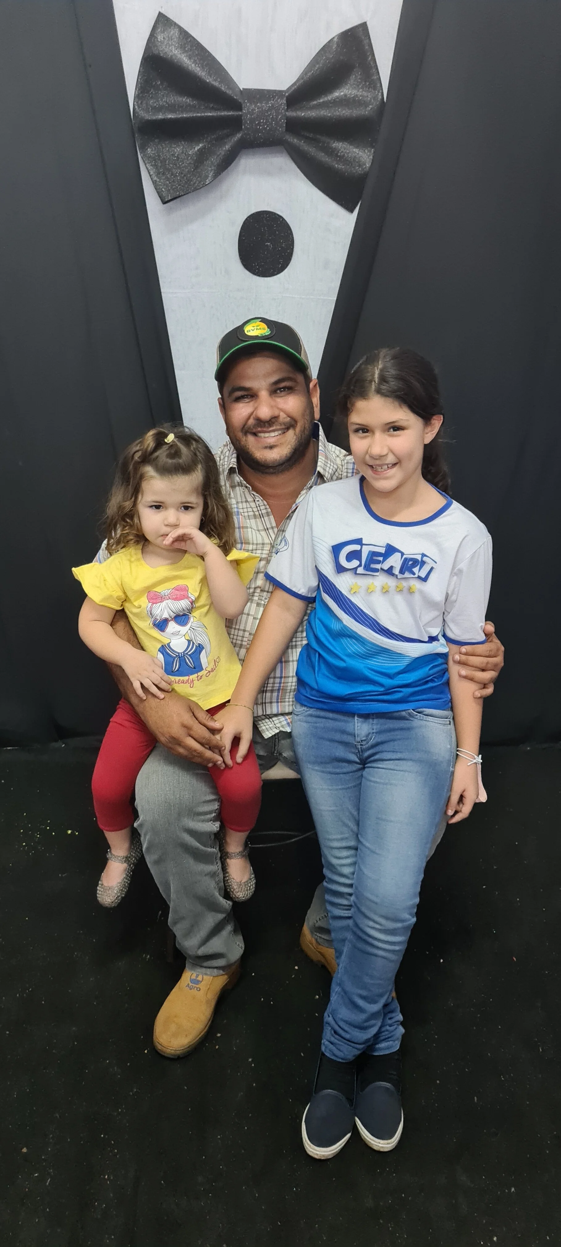 Dia dos Pais 2021- Fotos com os pais na escola.