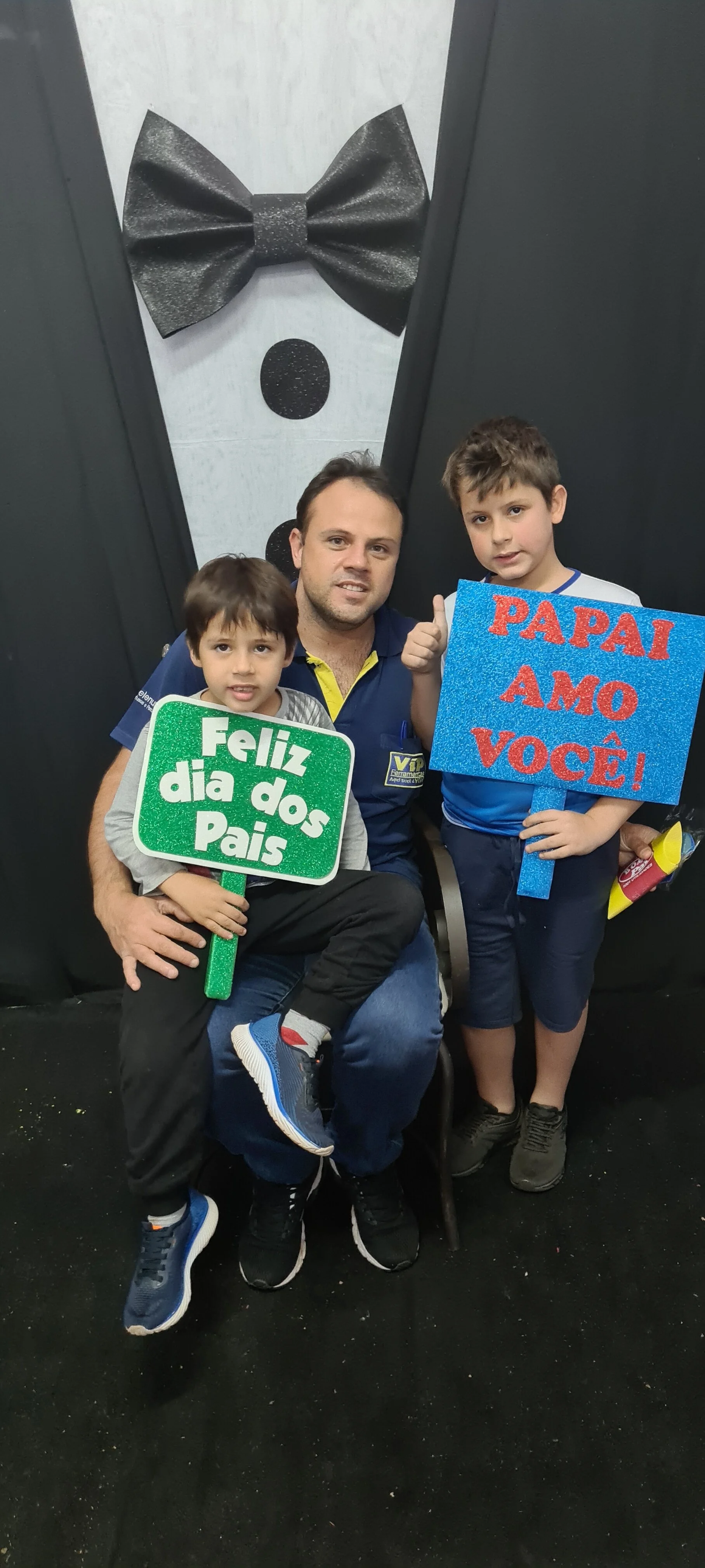 Dia dos Pais 2021- Fotos com os pais na escola.