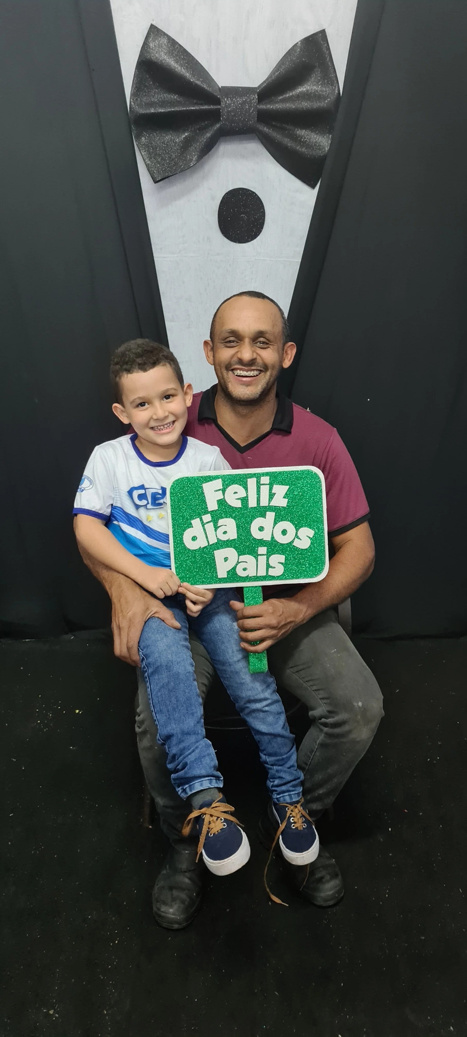Dia dos Pais 2021- Fotos com os pais na escola.