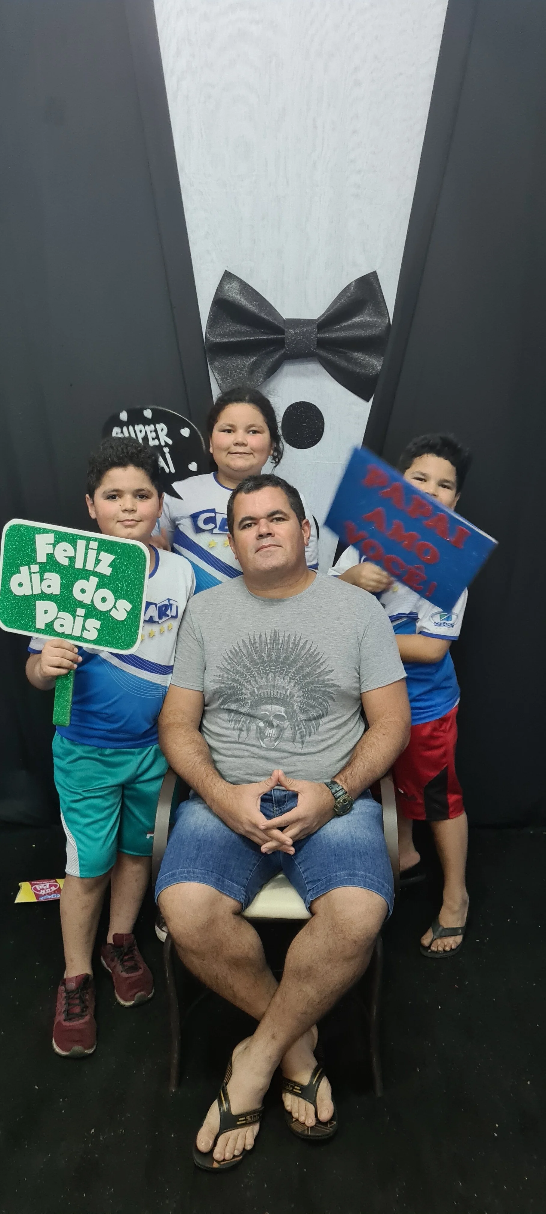 Dia dos Pais 2021- Fotos com os pais na escola.