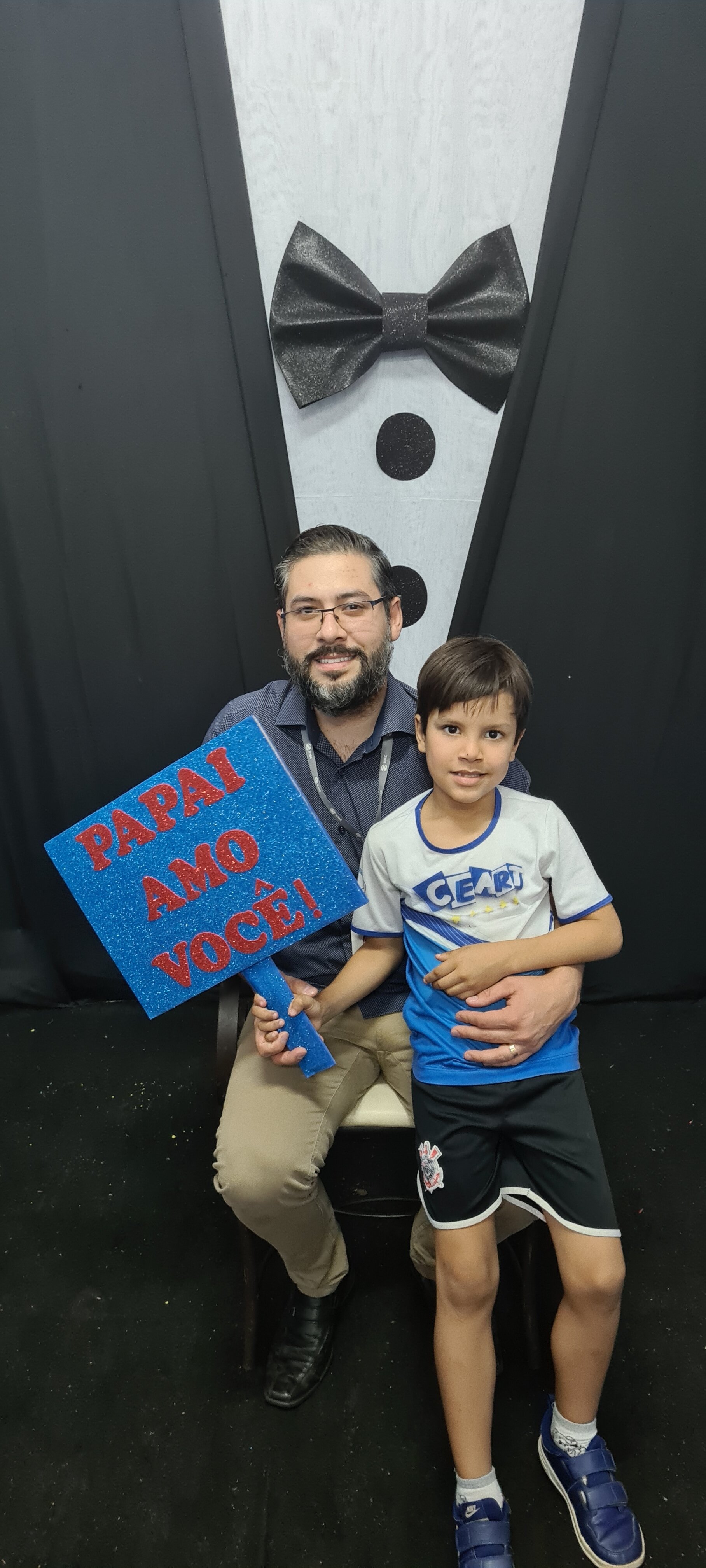 Dia dos Pais 2021- Fotos com os pais na escola.
