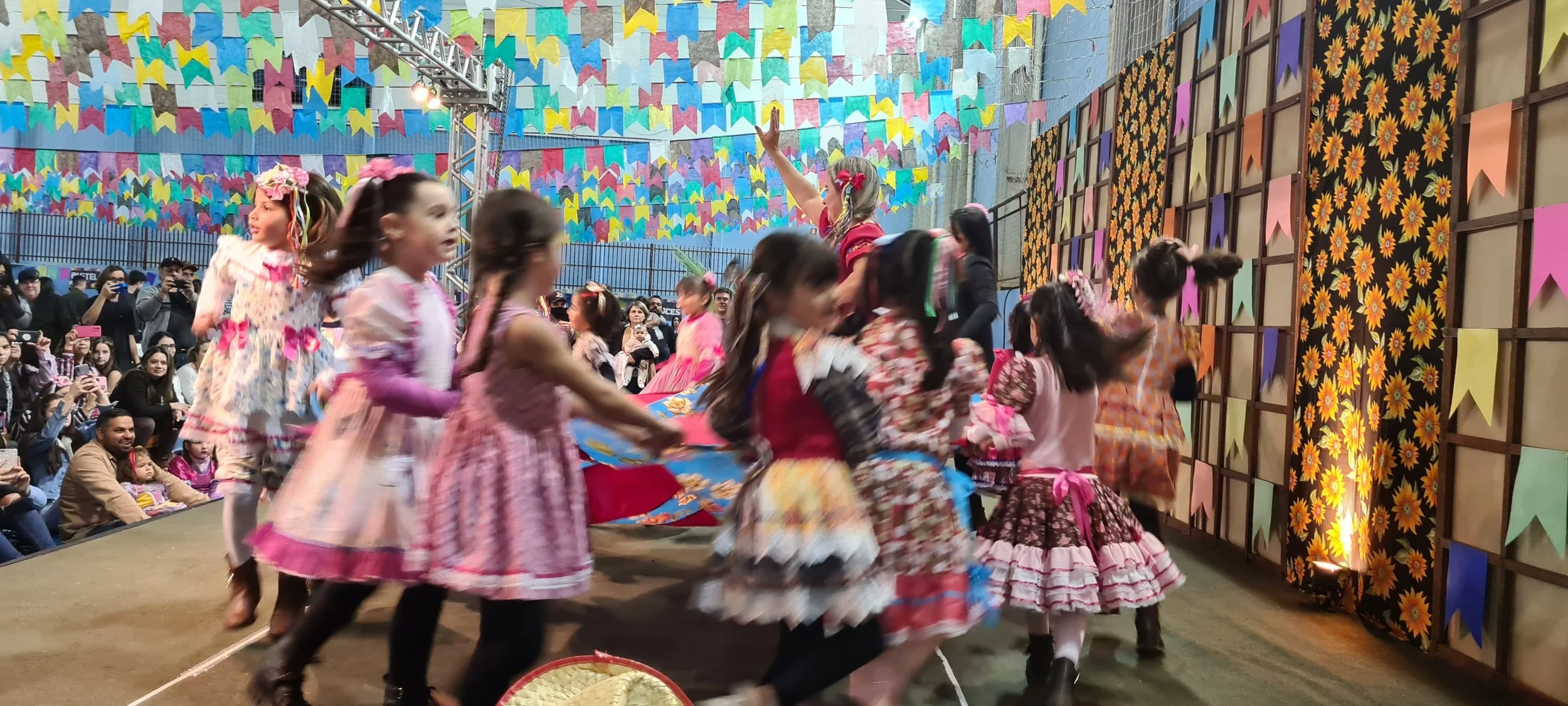 Festa Junina 2022- O maior evento de Dourados no mês de JUNHO. Confira as fotos