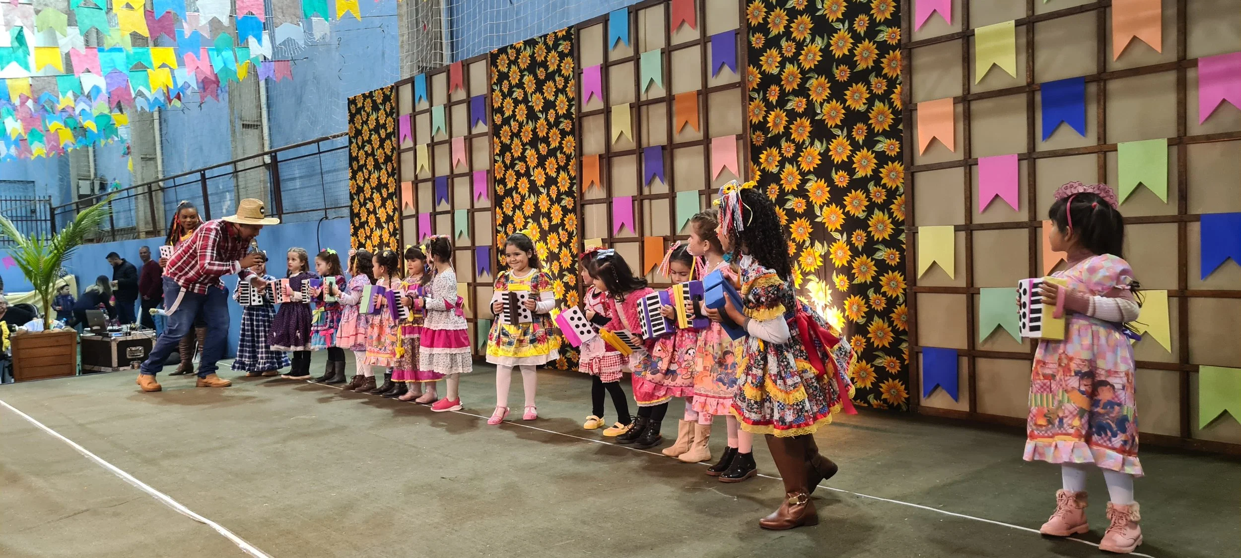 Festa Junina 2022- O maior evento de Dourados no mês de JUNHO. Confira as fotos