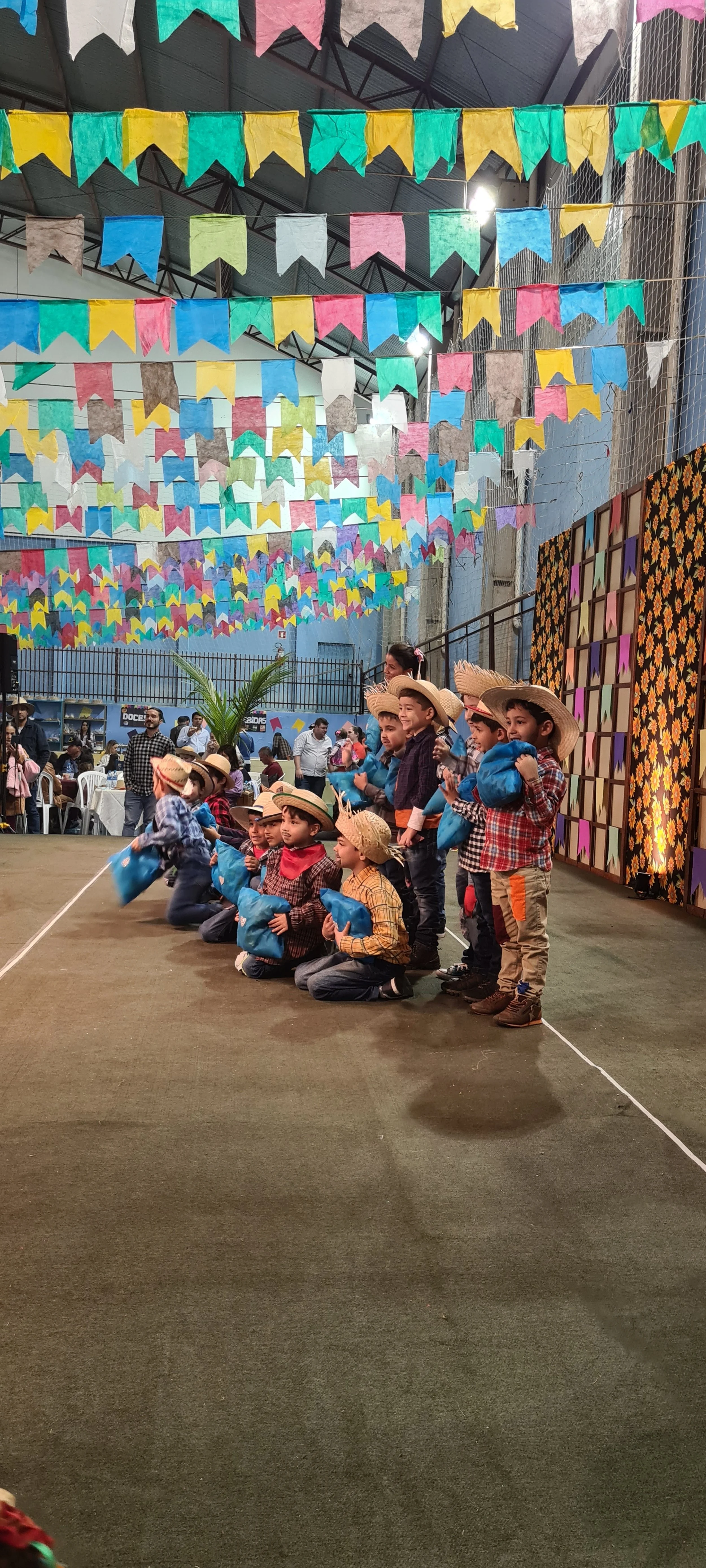 Festa Junina 2022- O maior evento de Dourados no mês de JUNHO. Confira as fotos