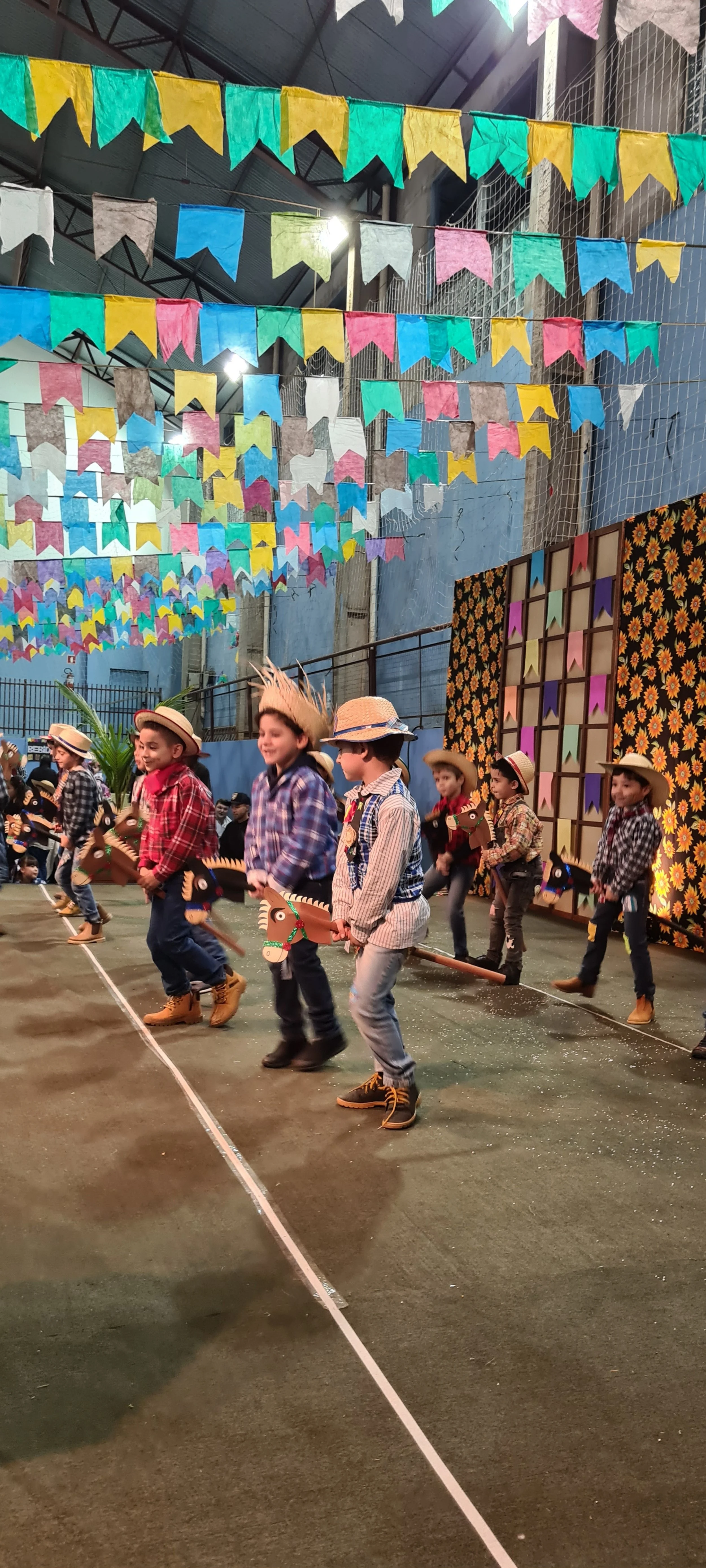 Festa Junina 2022- O maior evento de Dourados no mês de JUNHO. Confira as fotos