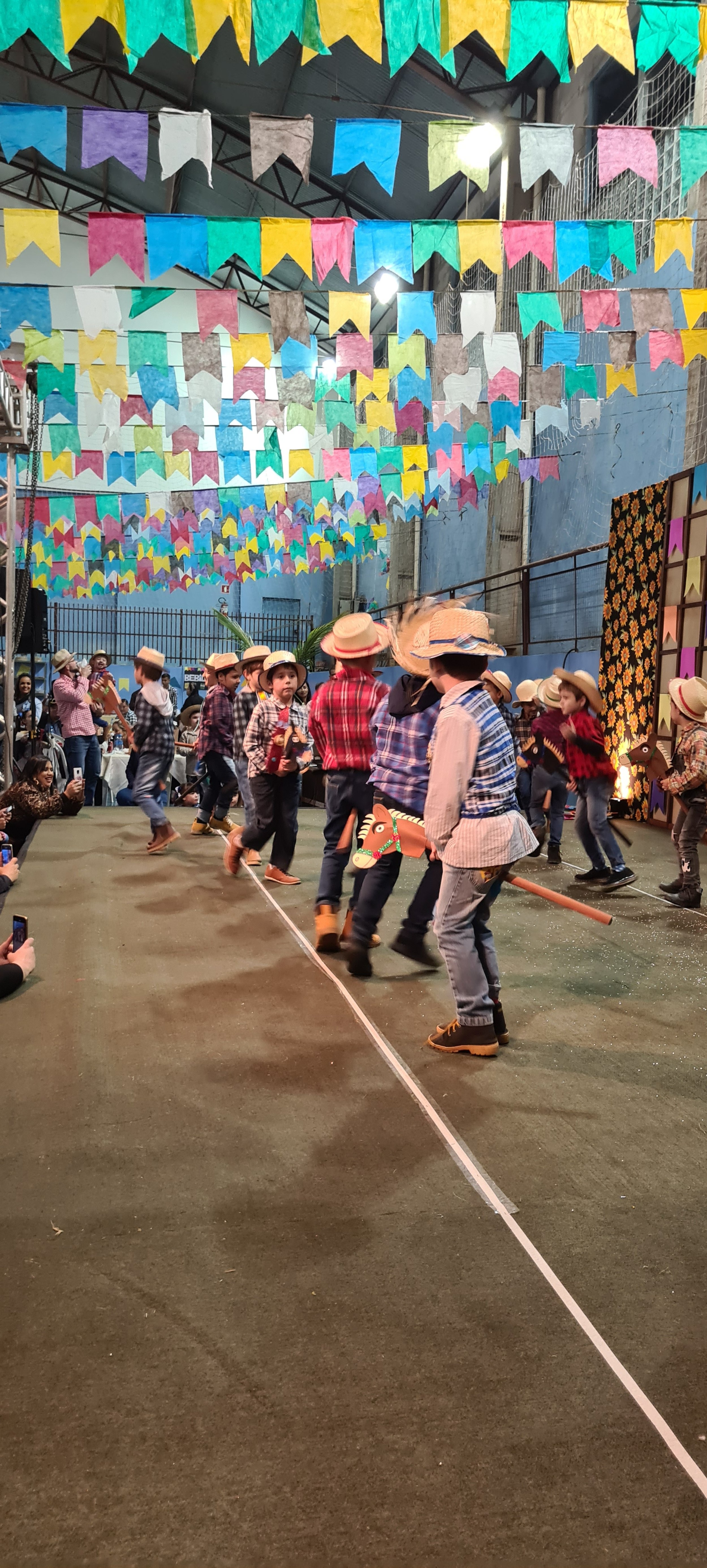 Festa Junina 2022- O maior evento de Dourados no mês de JUNHO. Confira as fotos