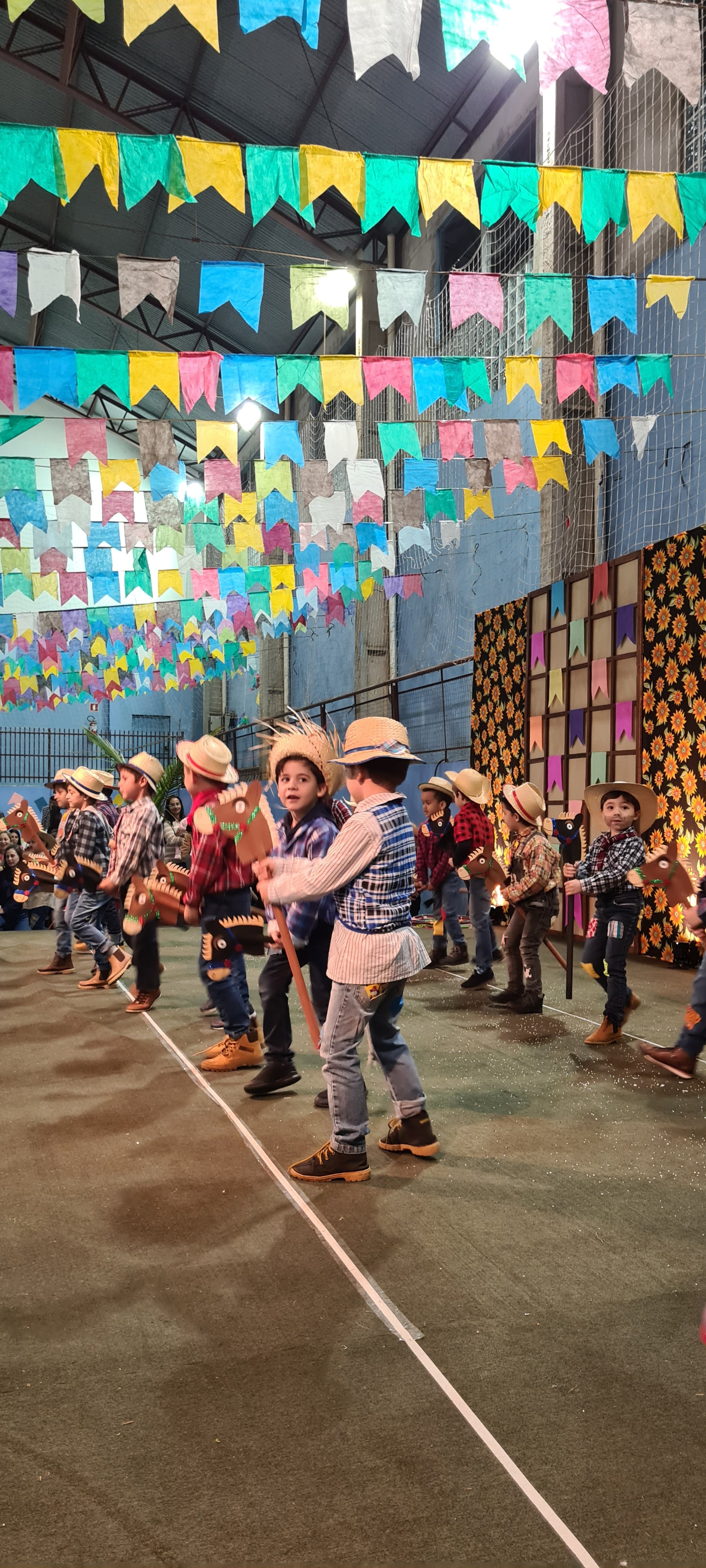 Festa Junina 2022- O maior evento de Dourados no mês de JUNHO. Confira as fotos