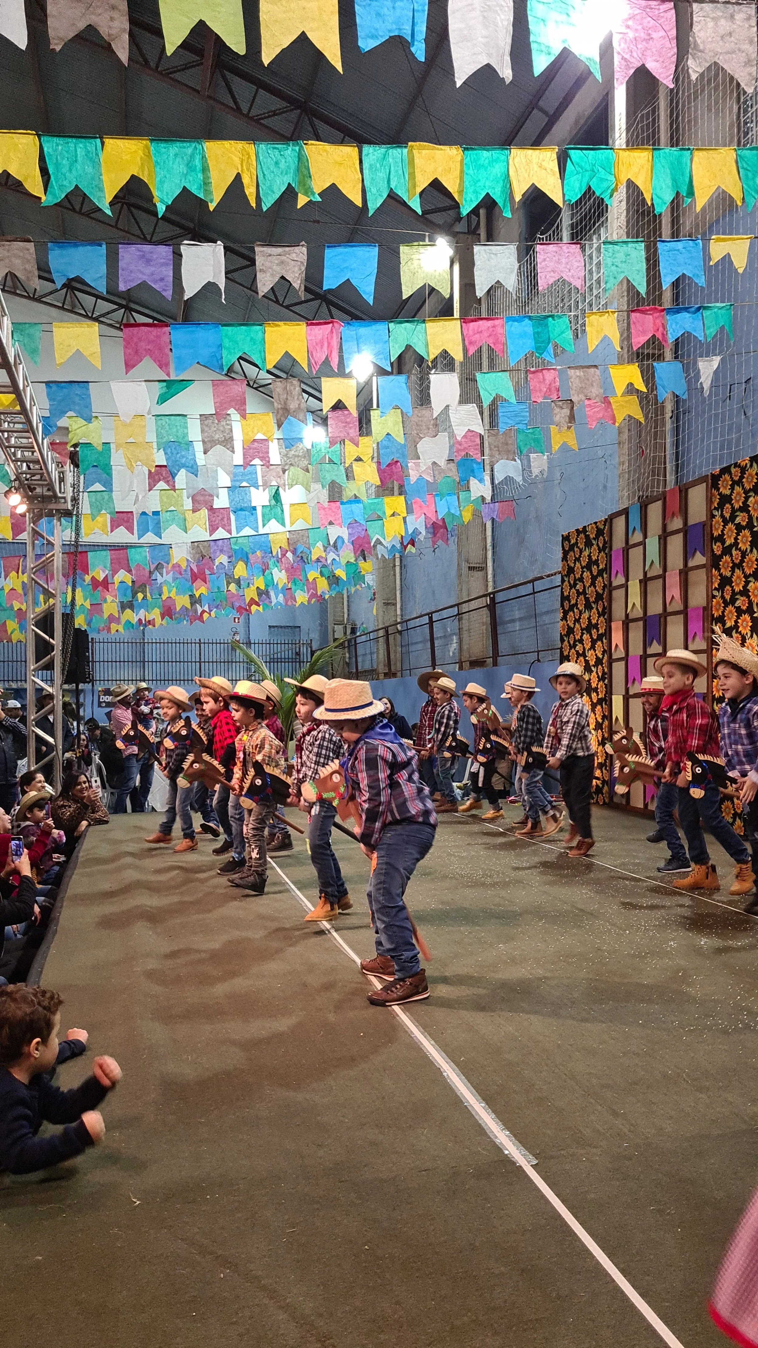 Festa Junina 2022- O maior evento de Dourados no mês de JUNHO. Confira as fotos
