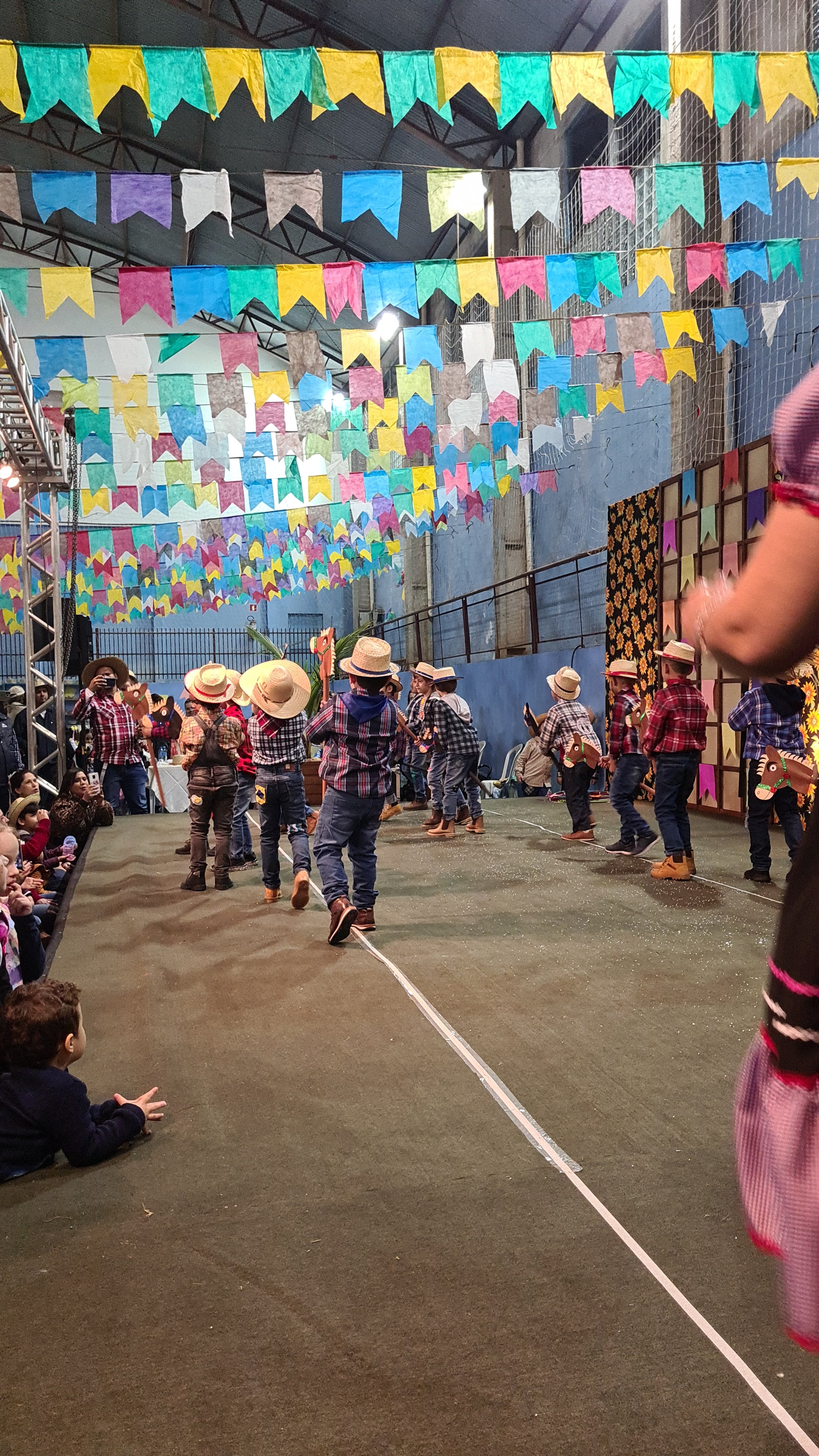 Festa Junina 2022- O maior evento de Dourados no mês de JUNHO. Confira as fotos
