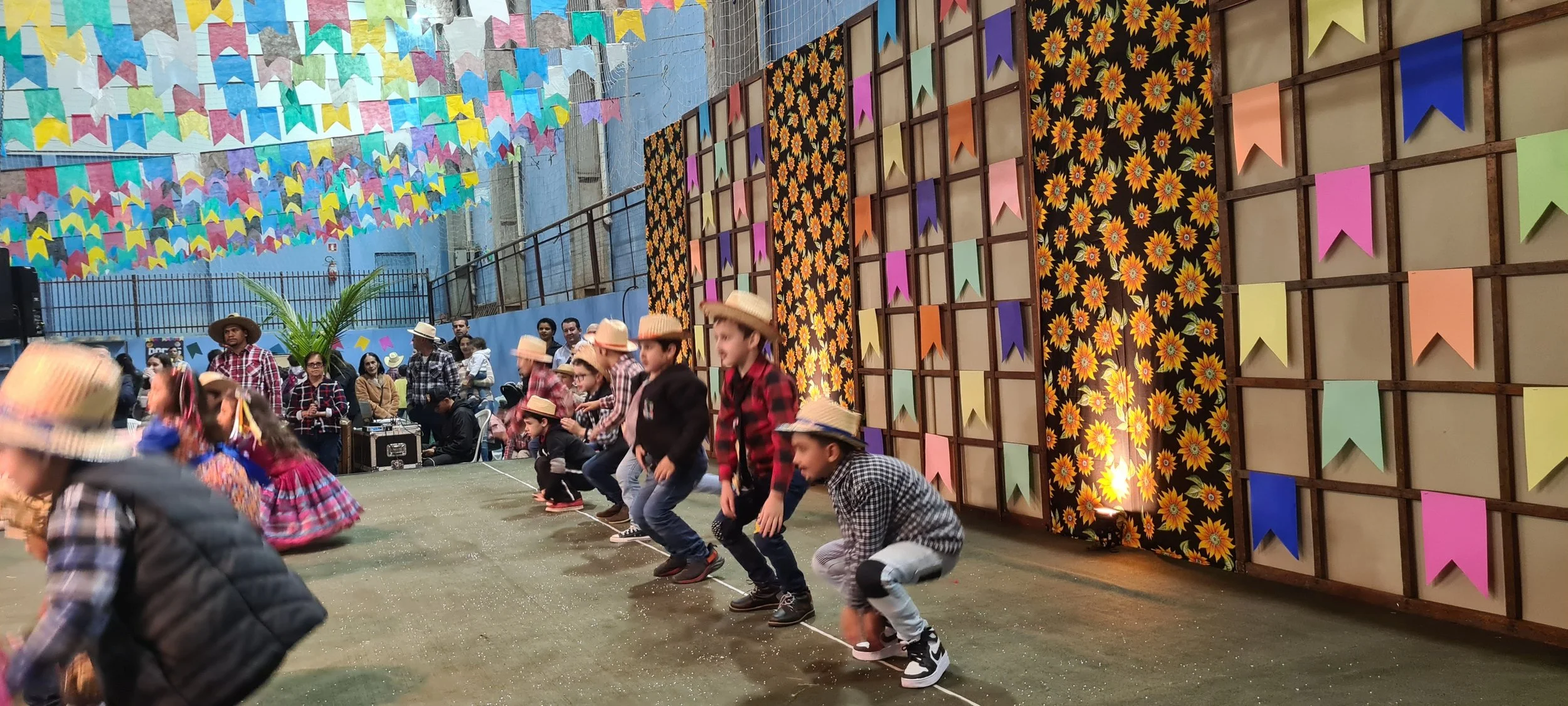 Festa Junina 2022- O maior evento de Dourados no mês de JUNHO. Confira as fotos
