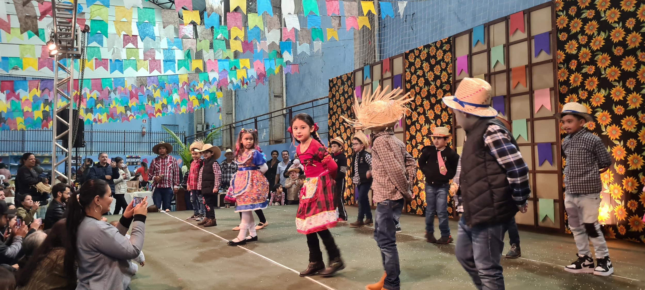 Festa Junina 2022- O maior evento de Dourados no mês de JUNHO. Confira as fotos