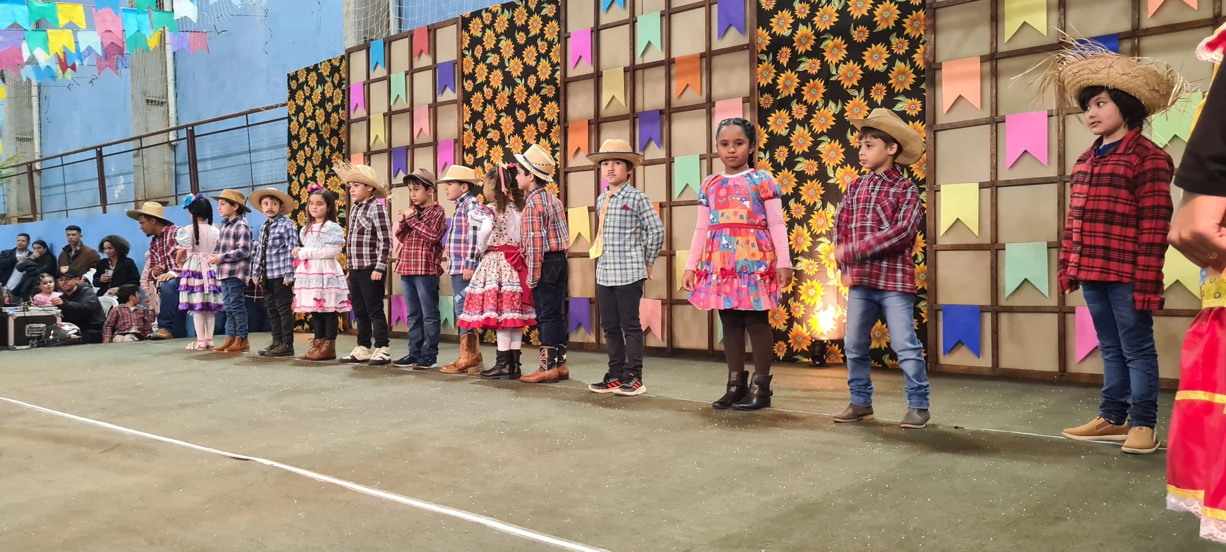 Festa Junina 2022- O maior evento de Dourados no mês de JUNHO. Confira as fotos