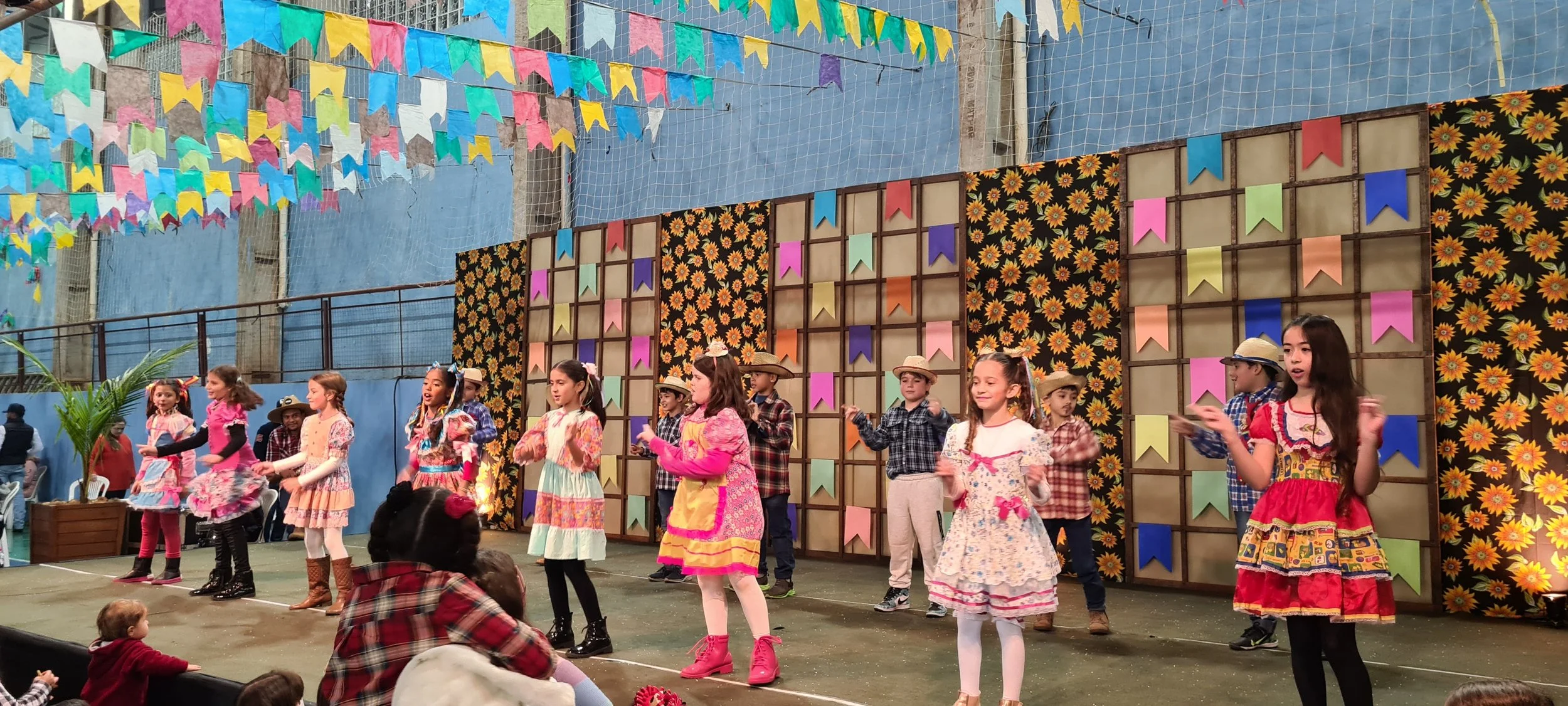 Festa Junina 2022- O maior evento de Dourados no mês de JUNHO. Confira as fotos