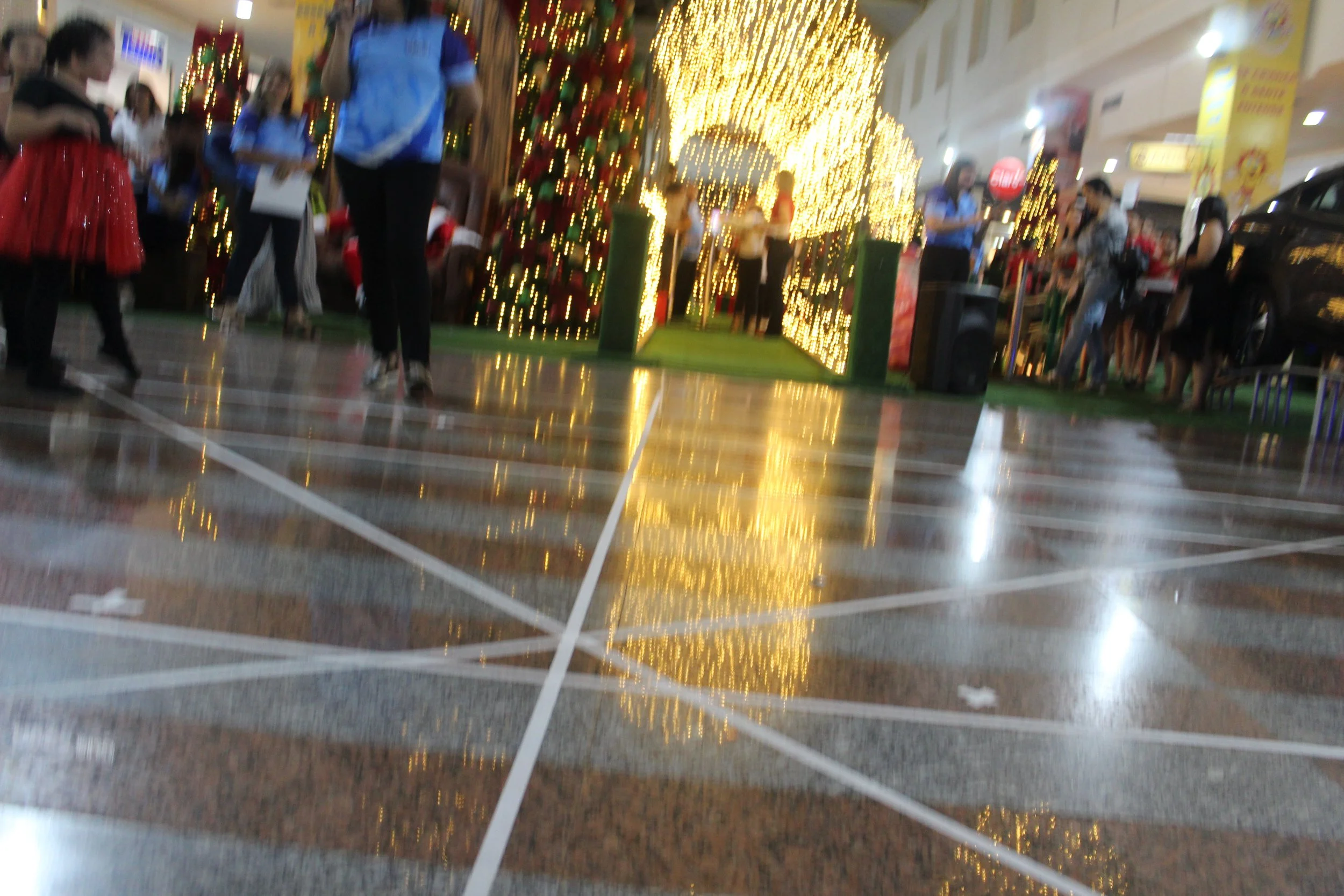 Cantata de Natal realizada no Shopping Avenida Center de Dourados 2022