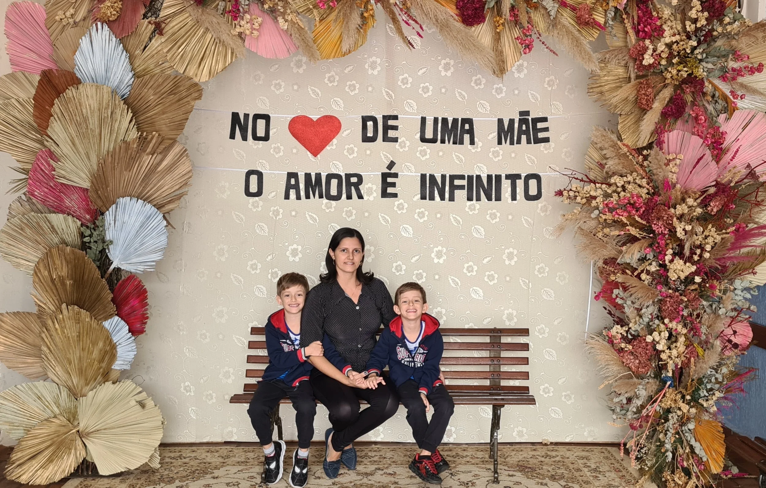 Dia das Mães 2022- CEART Dia das Mães 2022- CEART