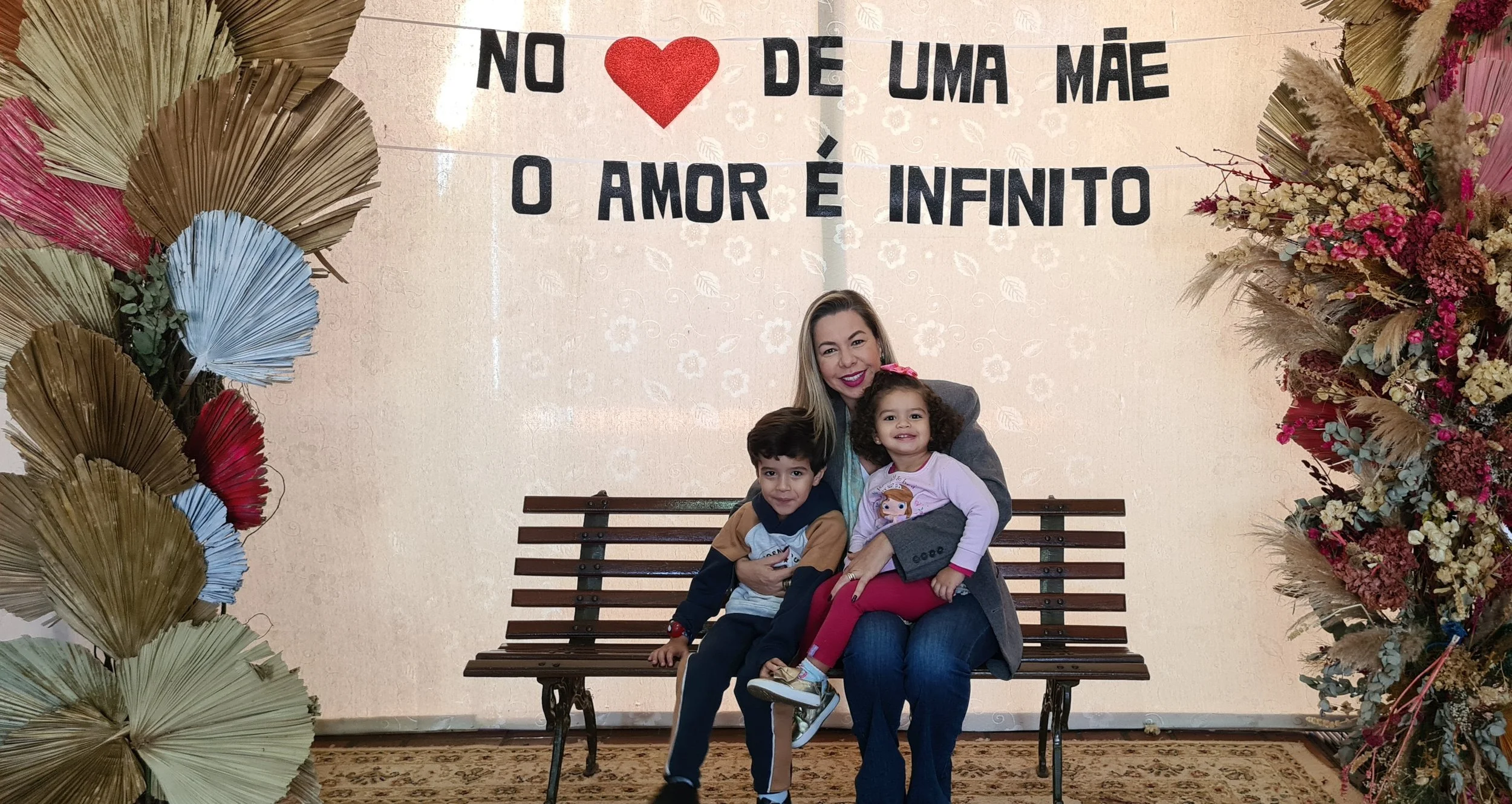 Dia das Mães 2022- CEART Dia das Mães 2022- CEART