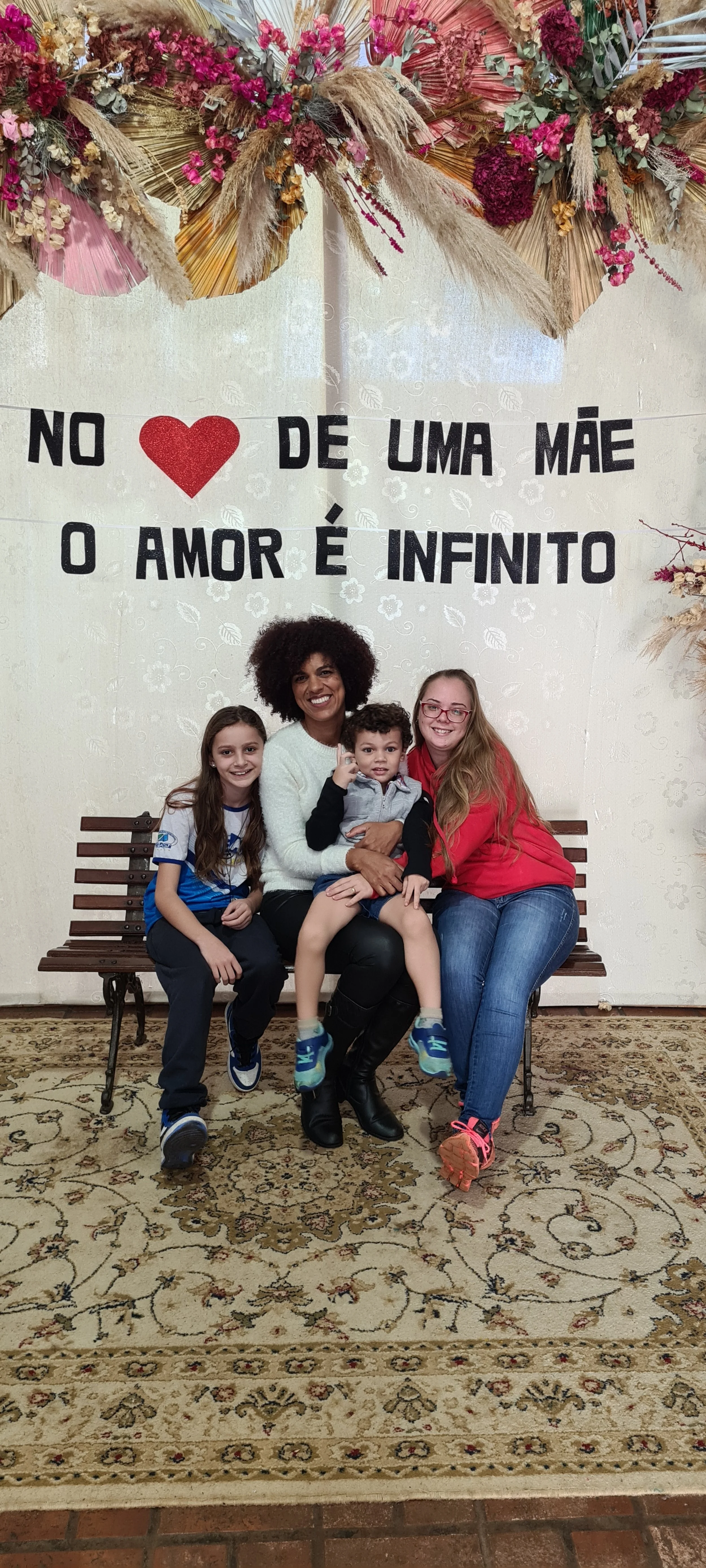Dia das Mães 2022- CEART Dia das Mães 2022- CEART
