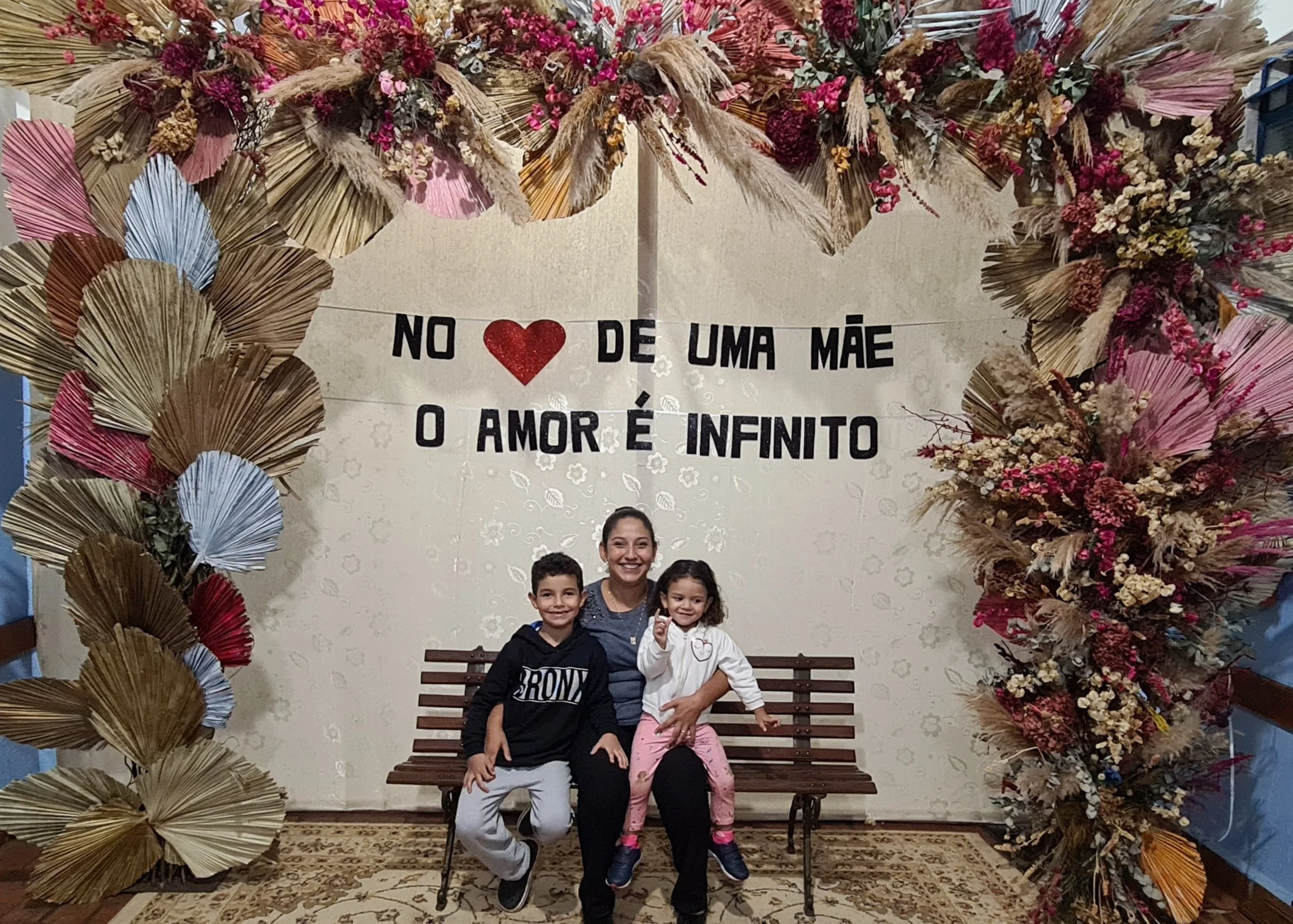 Dia das Mães 2022- CEART Dia das Mães 2022- CEART