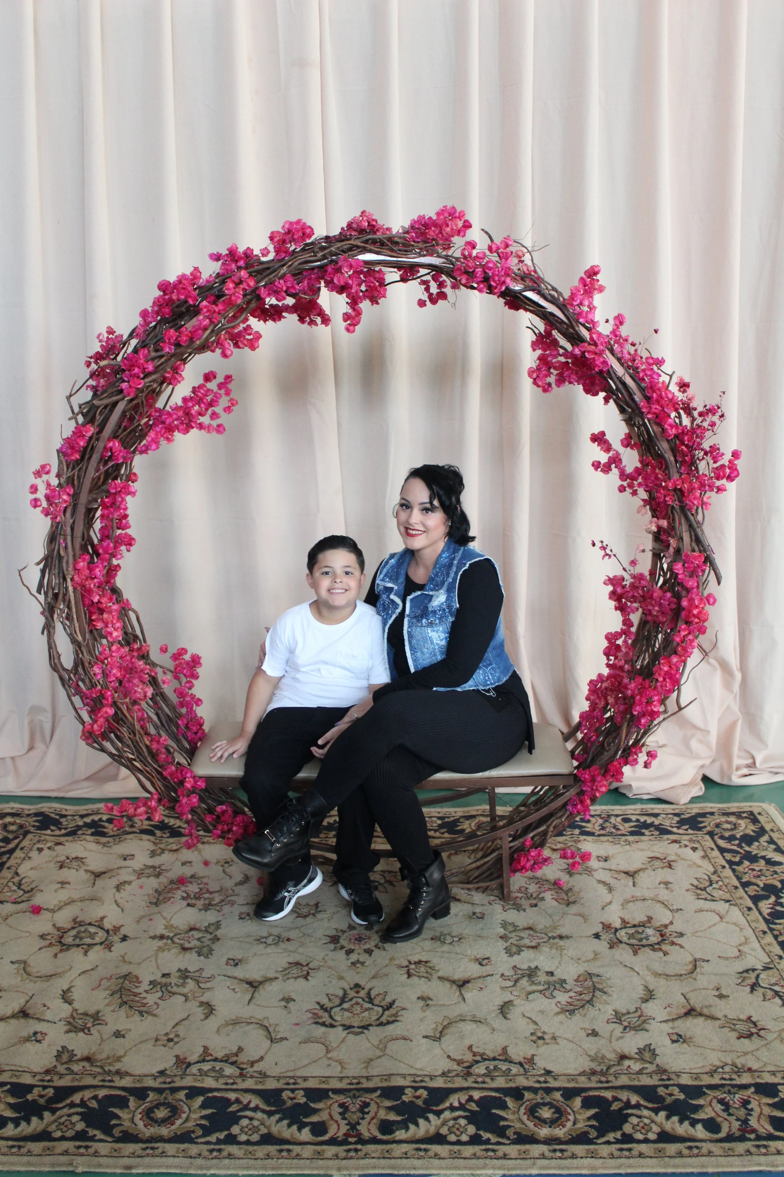 Dia das mães- O que é ser mãe? Fotos da Festa do dia das Mães 2023