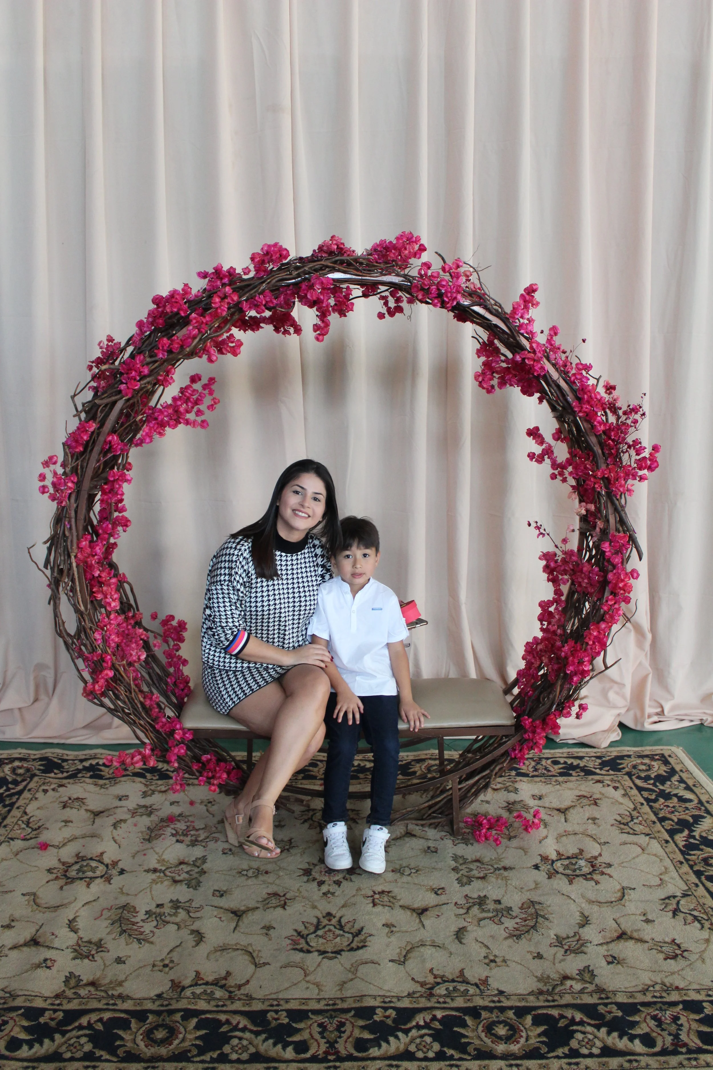 Dia das mães- O que é ser mãe? Fotos da Festa do dia das Mães 2023