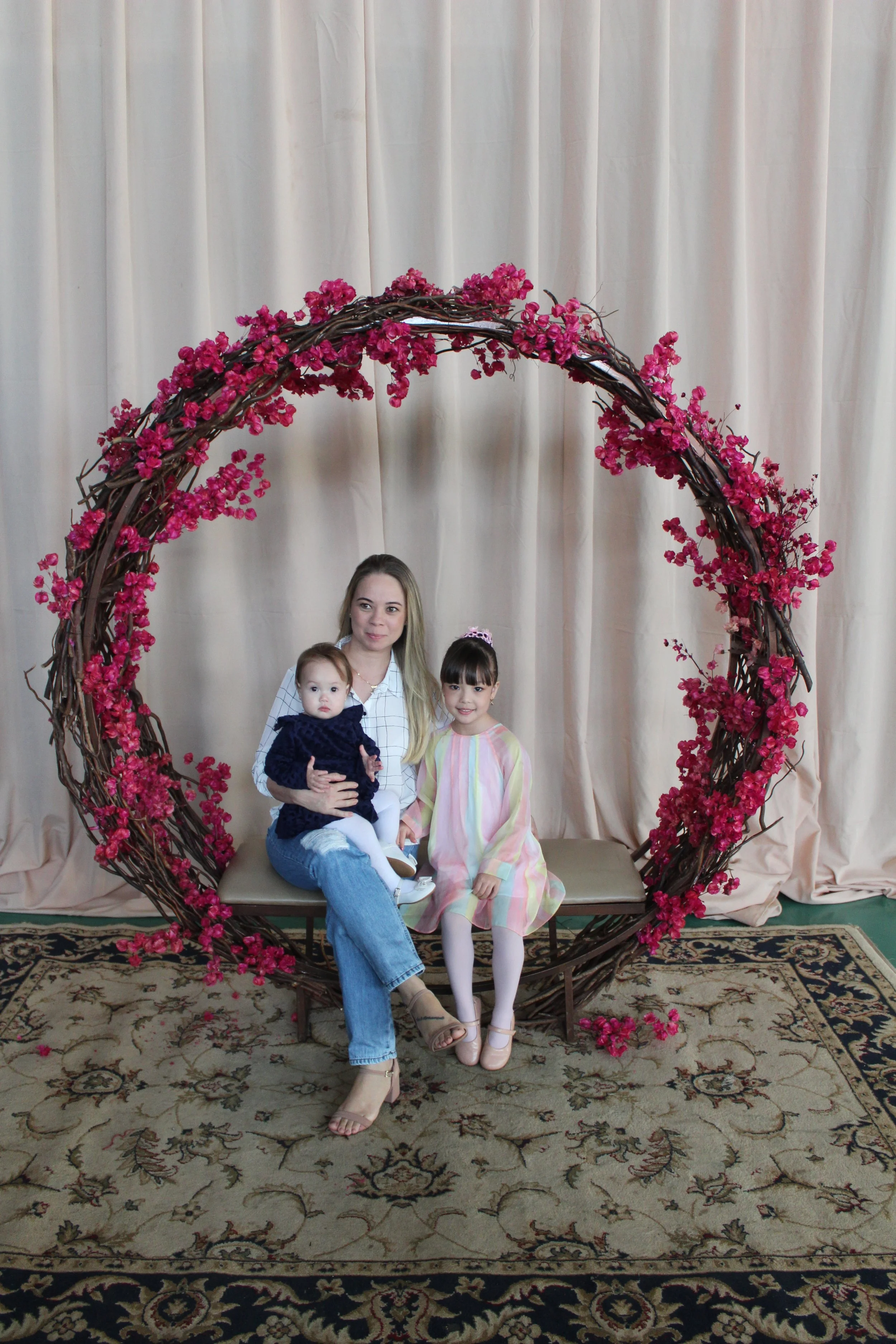 Dia das mães- O que é ser mãe? Fotos da Festa do dia das Mães 2023