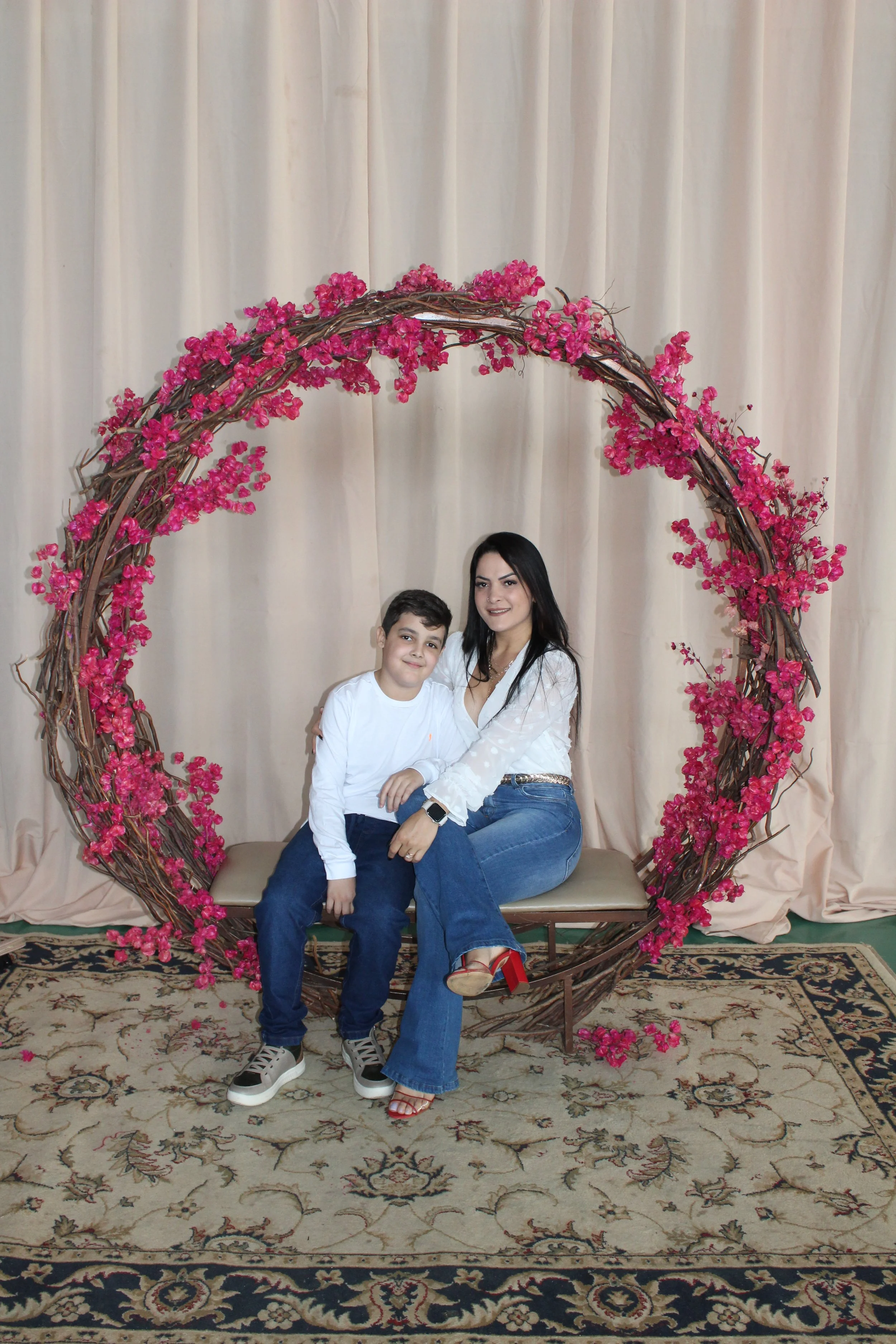 Dia das mães- O que é ser mãe? Fotos da Festa do dia das Mães 2023