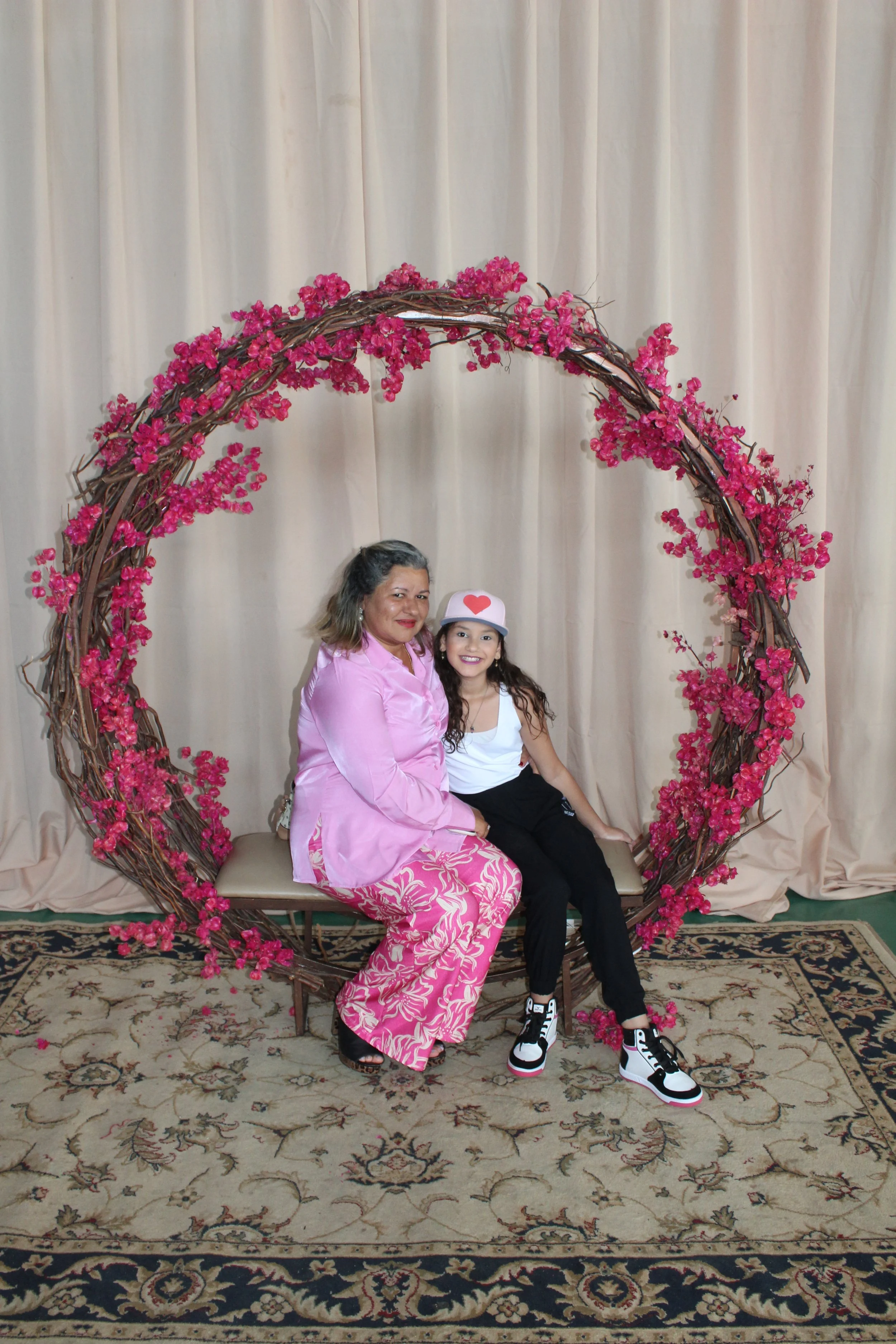 Dia das mães- O que é ser mãe? Fotos da Festa do dia das Mães 2023