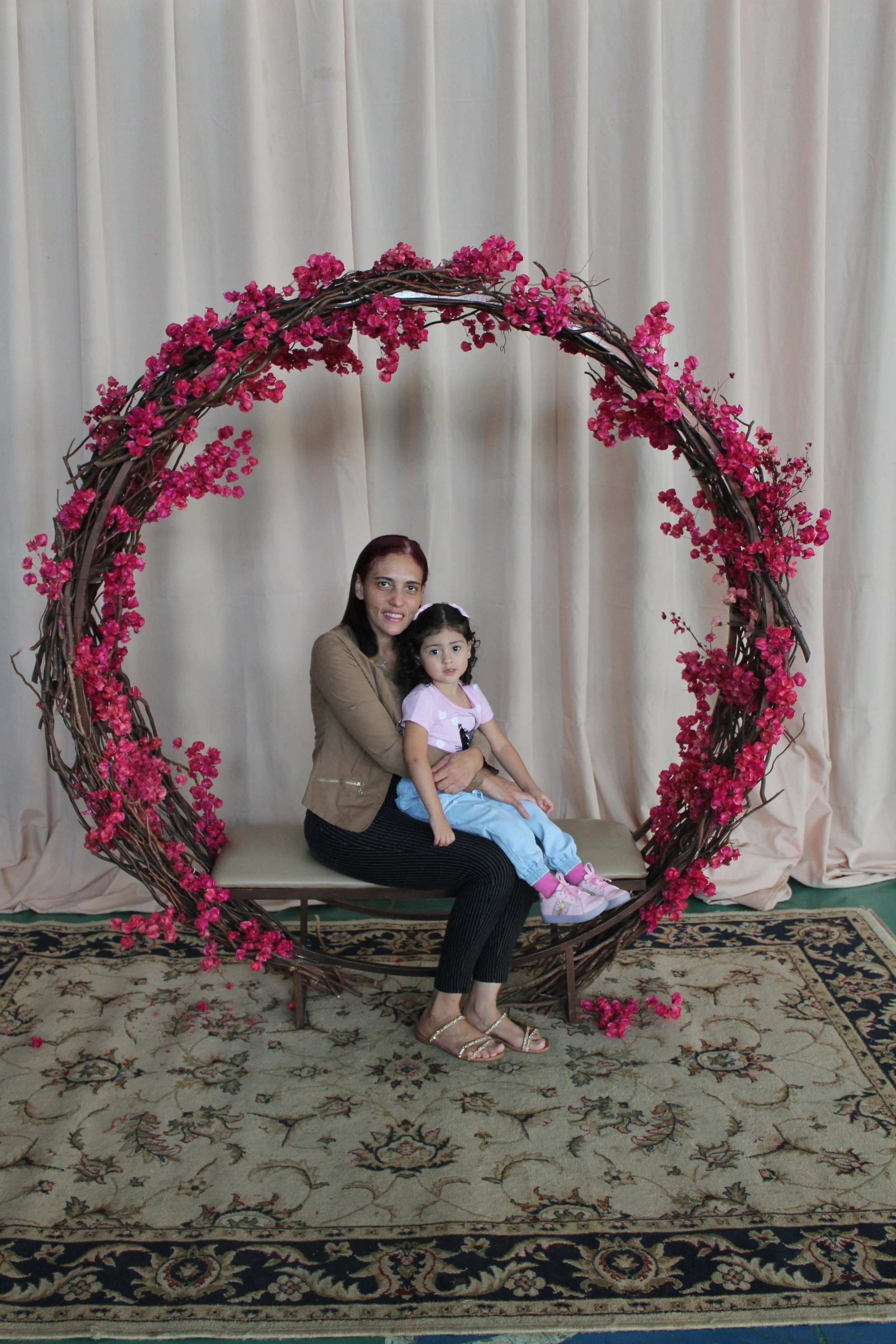 Dia das mães- O que é ser mãe? Fotos da Festa do dia das Mães 2023