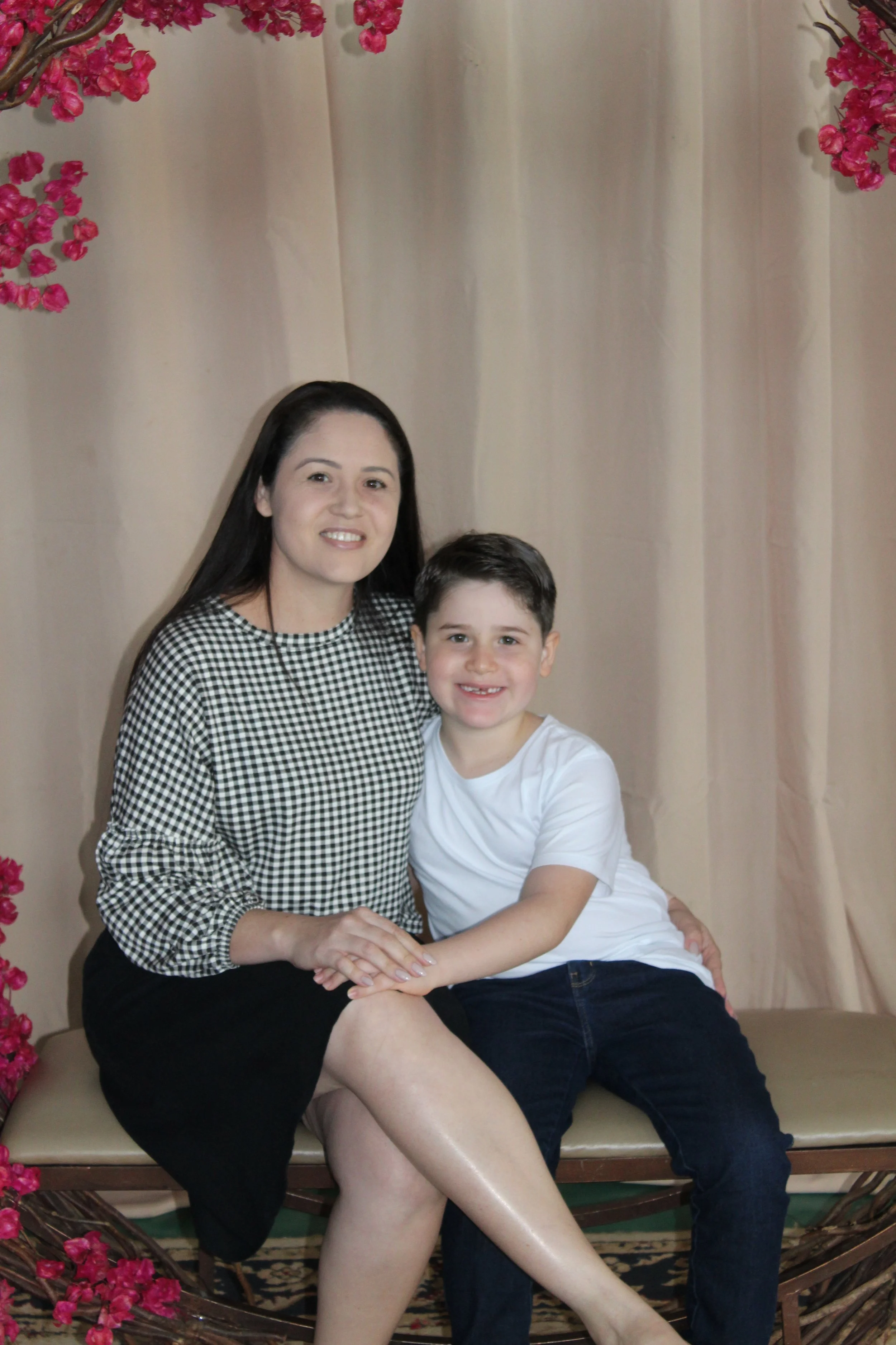 Dia das mães- O que é ser mãe? Fotos da Festa do dia das Mães 2023