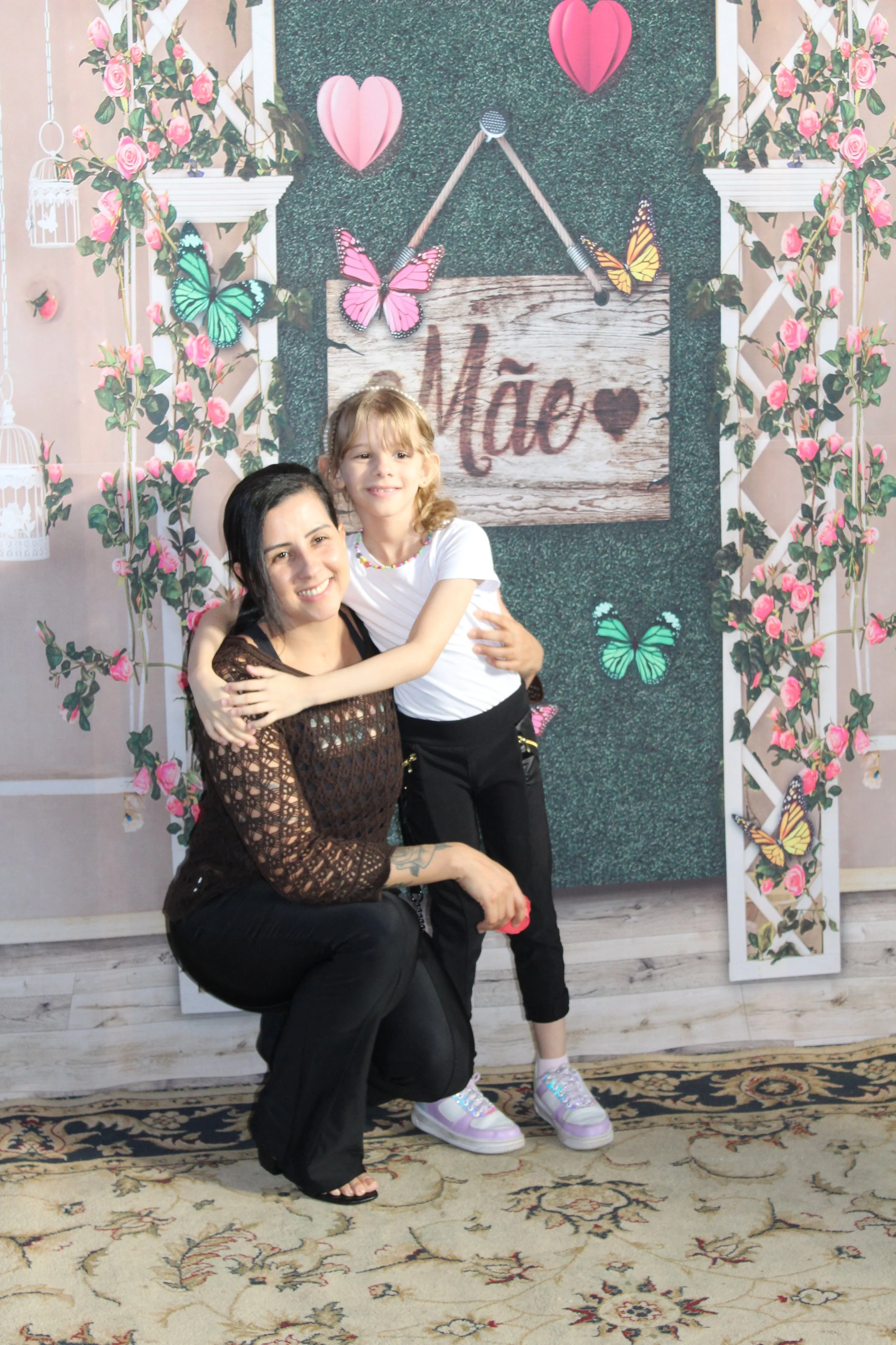 Dia das mães- O que é ser mãe? Fotos da Festa do dia das Mães 2023
