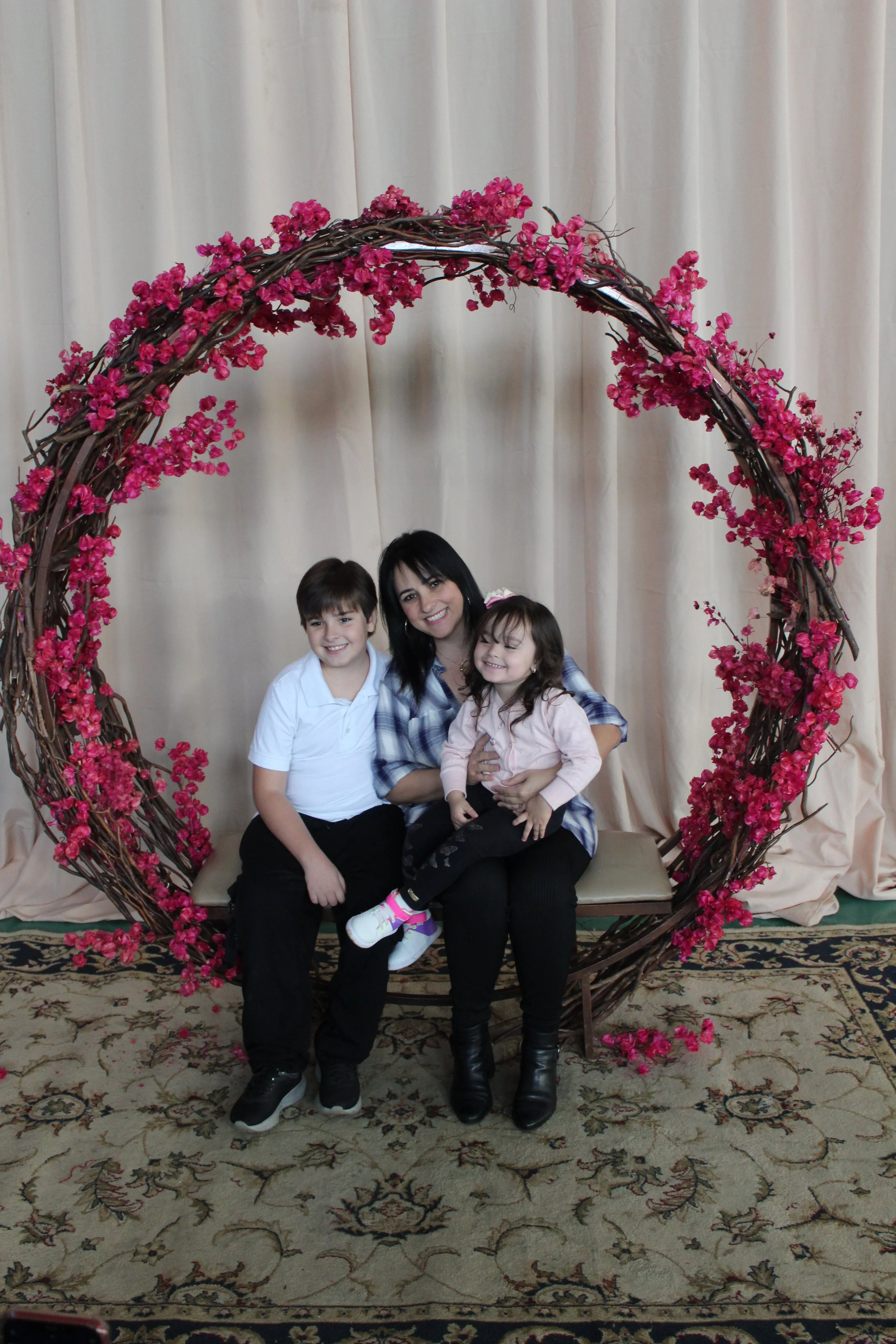 Dia das mães- O que é ser mãe? Fotos da Festa do dia das Mães 2023