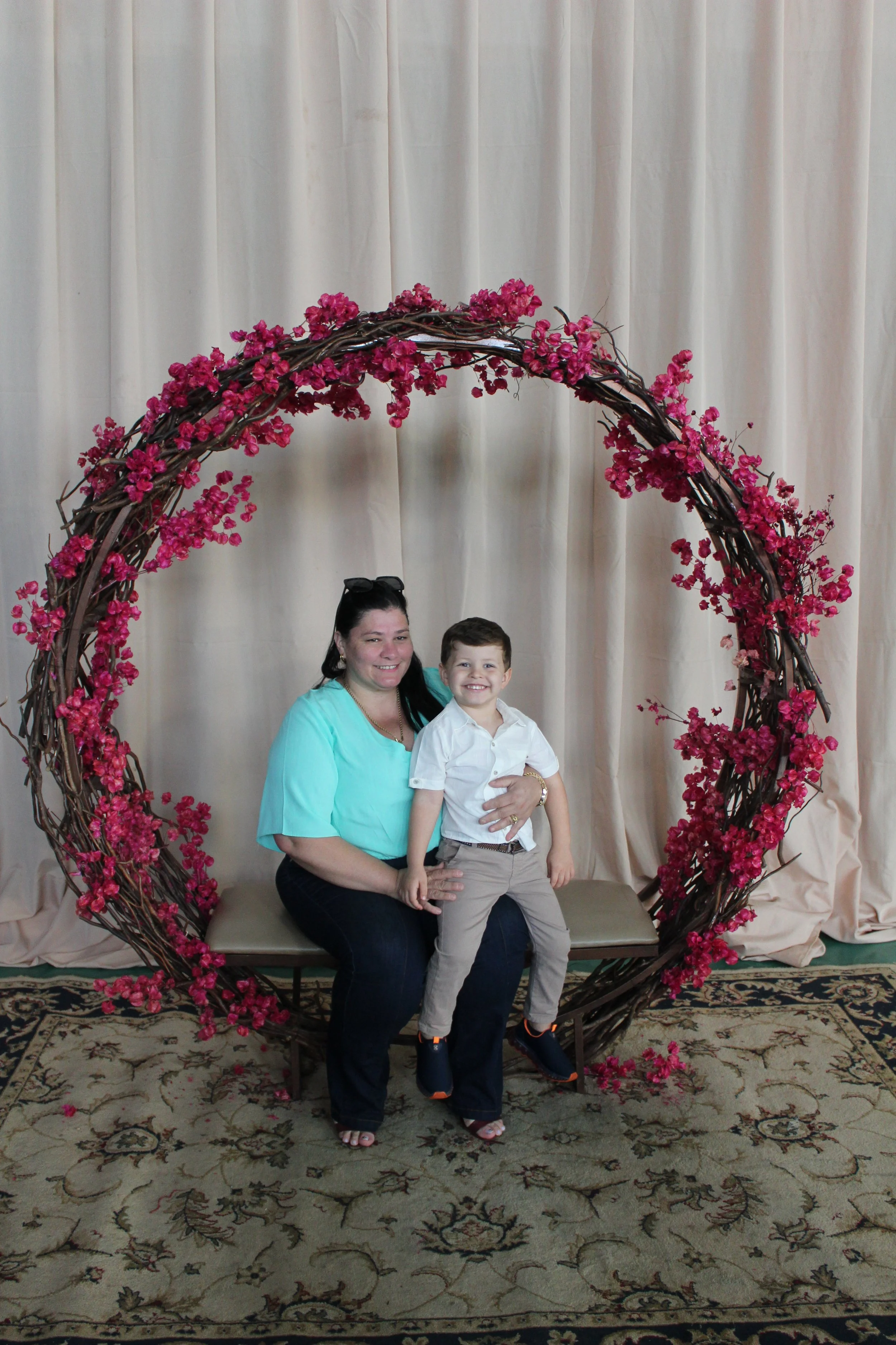 Dia das mães- O que é ser mãe? Fotos da Festa do dia das Mães 2023