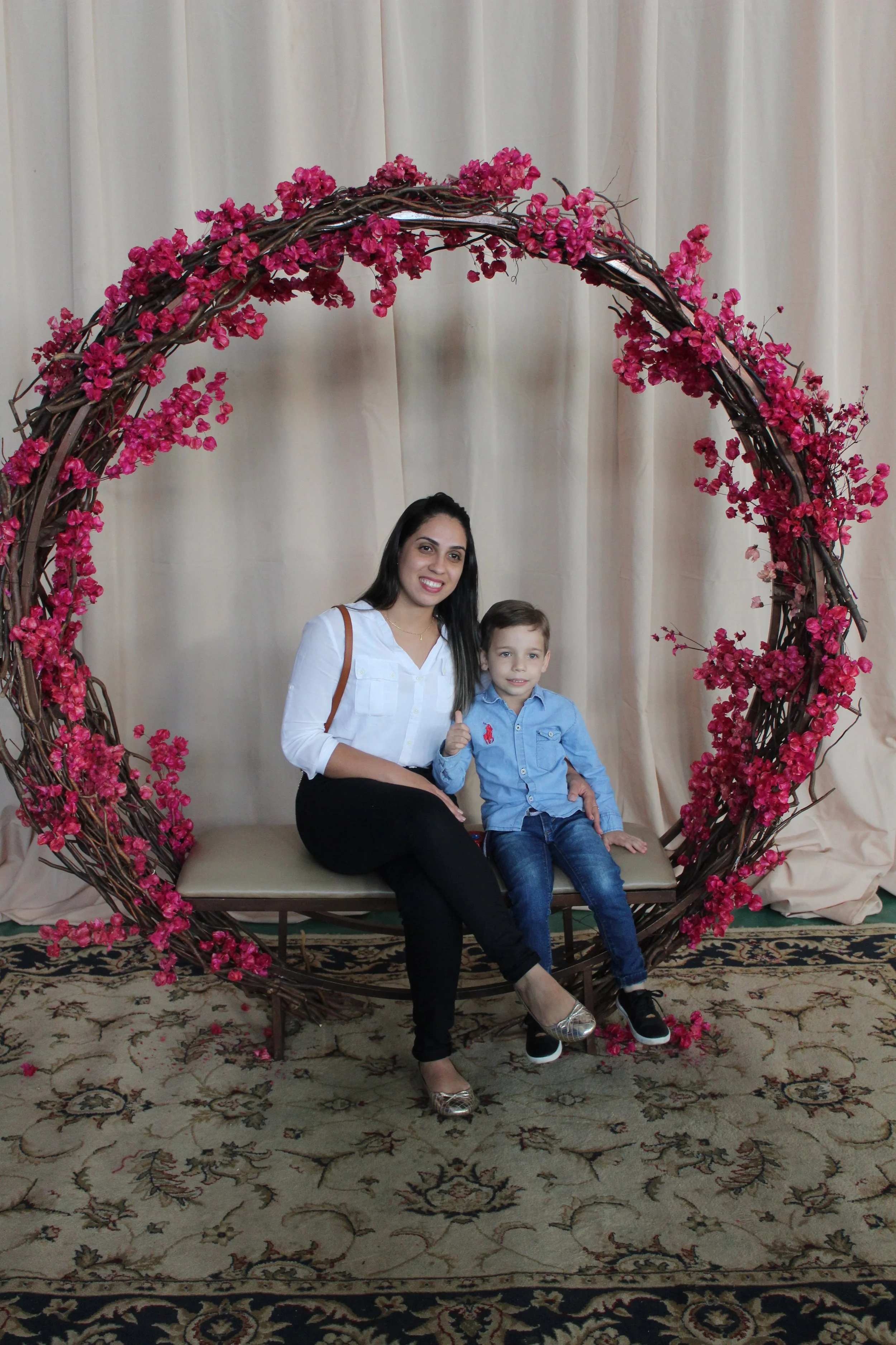 Dia das mães- O que é ser mãe? Fotos da Festa do dia das Mães 2023