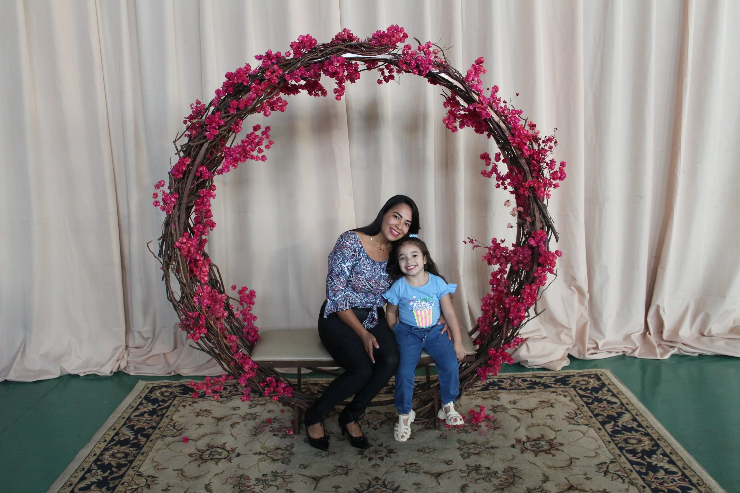 Dia das mães- O que é ser mãe? Fotos da Festa do dia das Mães 2023