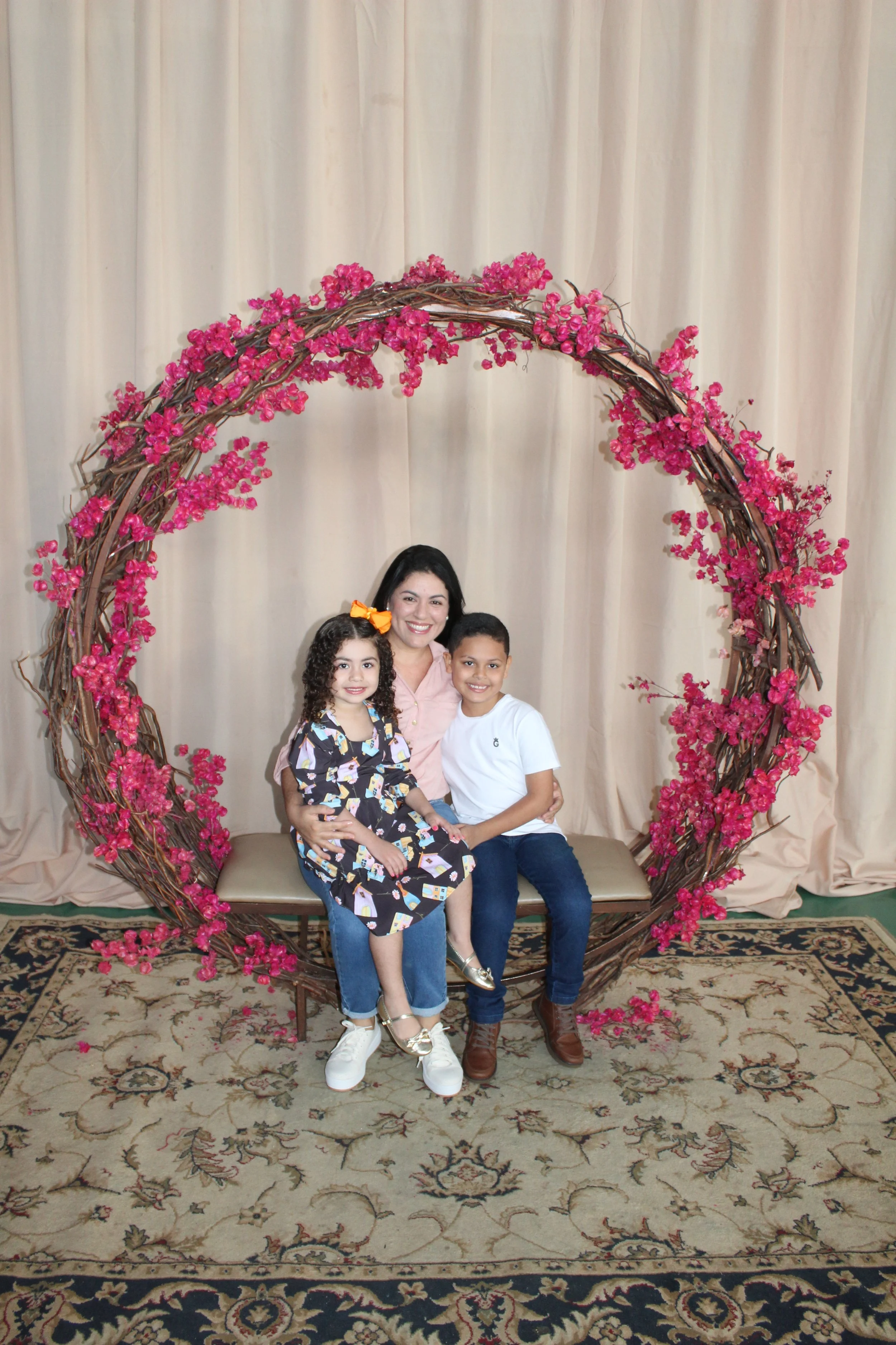 Dia das mães- O que é ser mãe? Fotos da Festa do dia das Mães 2023