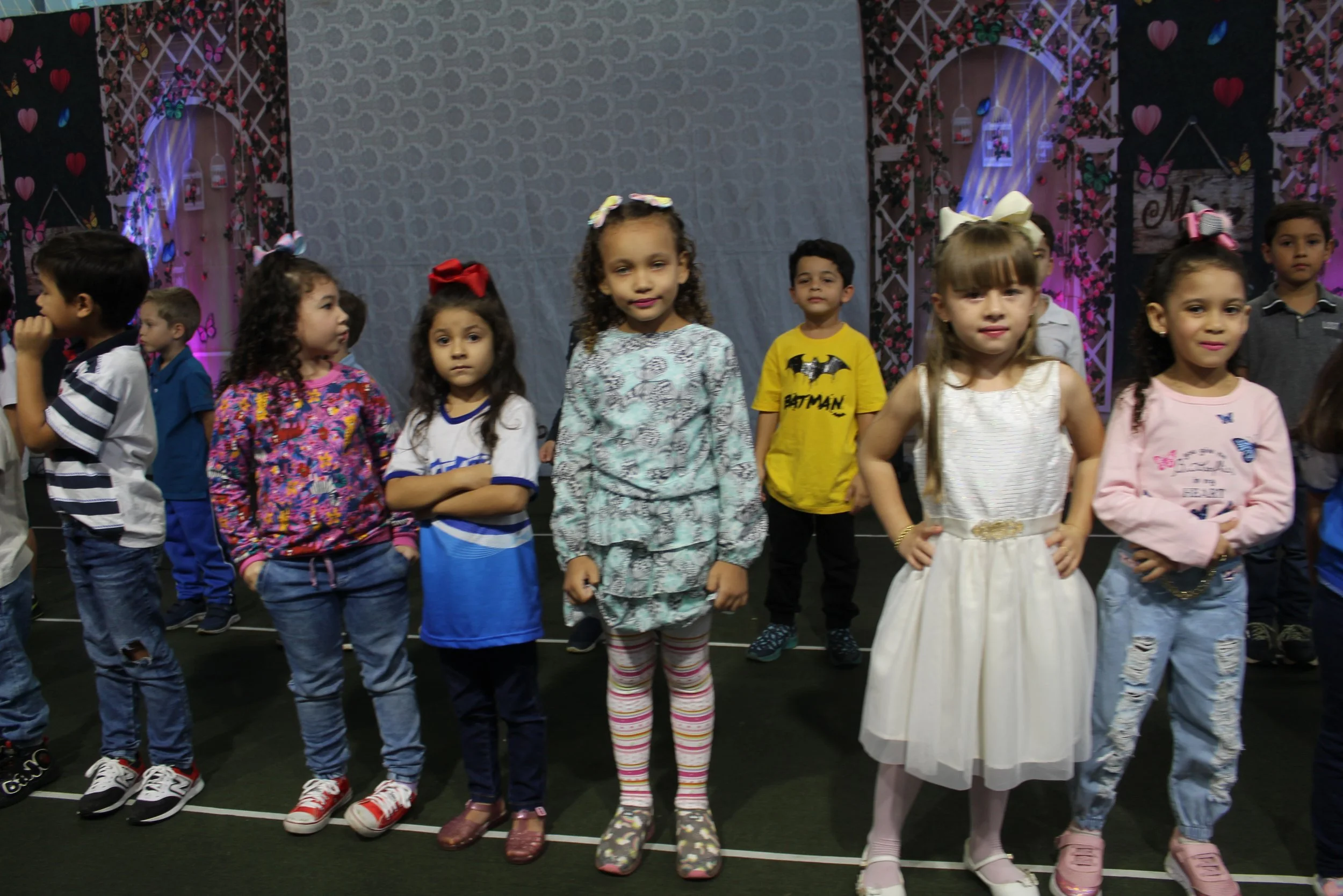 Dia das mães- O que é ser mãe? Fotos da Festa do dia das Mães 2023
