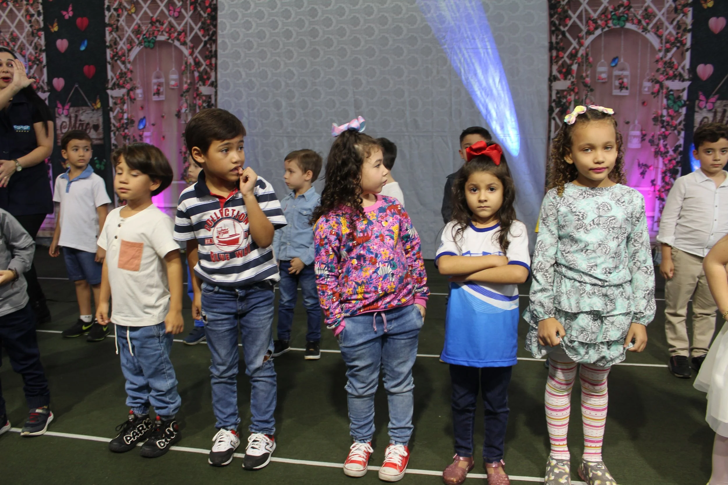 Dia das mães- O que é ser mãe? Fotos da Festa do dia das Mães 2023