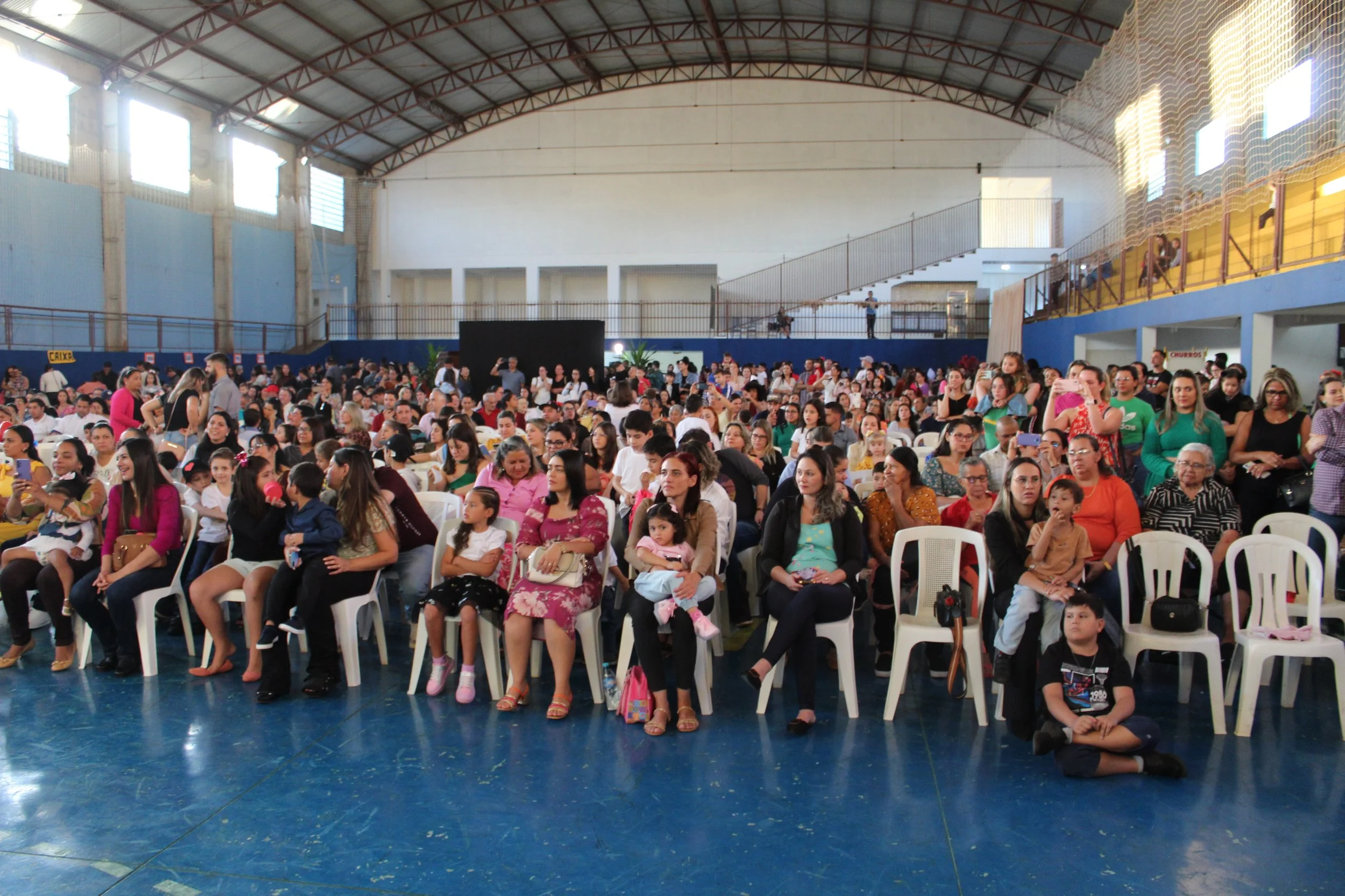 Dia das mães- O que é ser mãe? Fotos da Festa do dia das Mães 2023