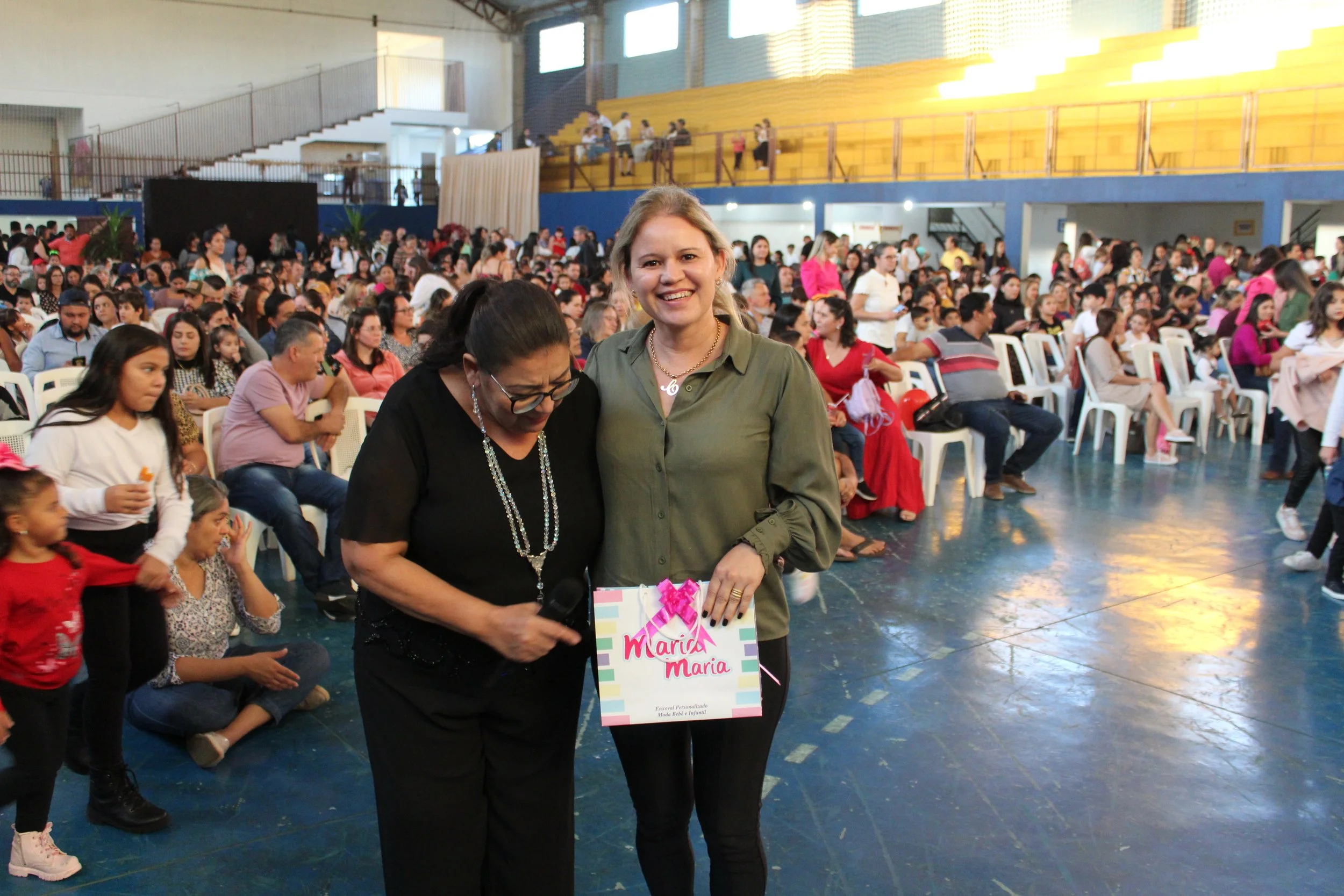Dia das mães- O que é ser mãe? Fotos da Festa do dia das Mães 2023