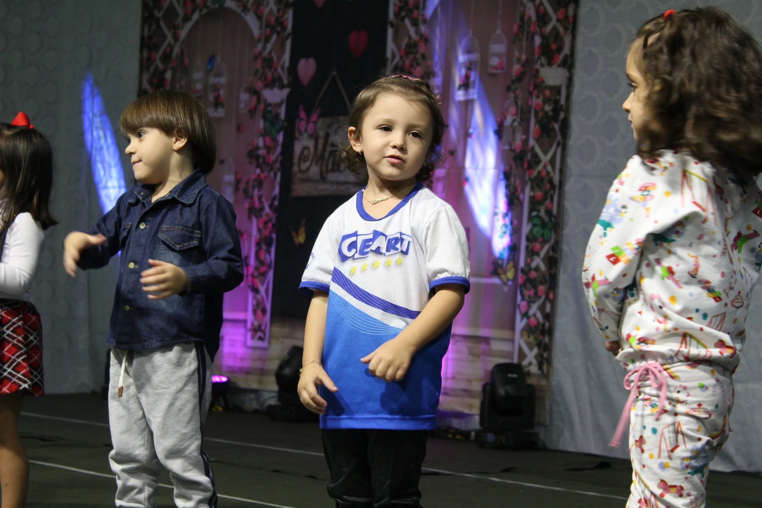 Dia das mães- O que é ser mãe? Fotos da Festa do dia das Mães 2023