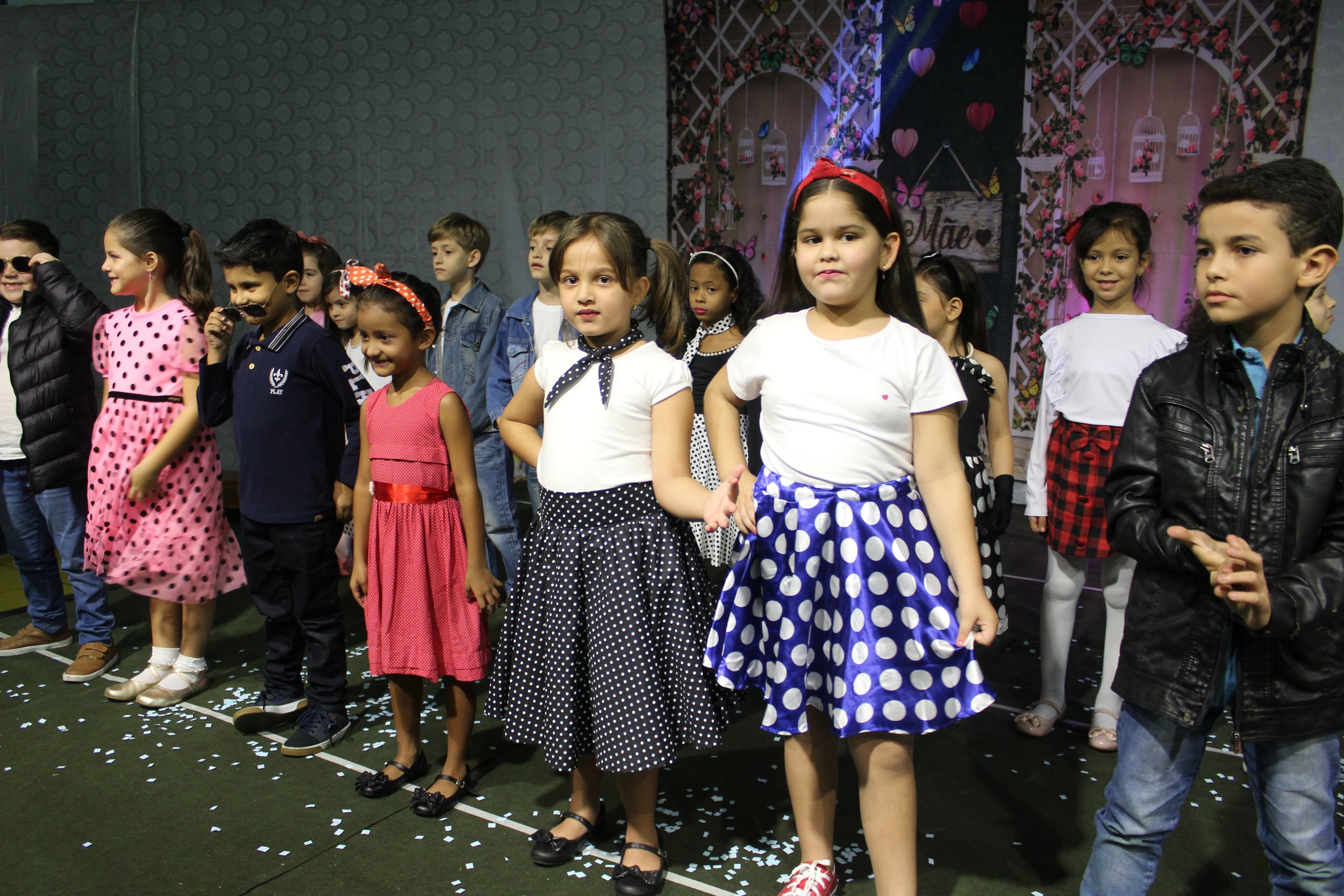 Dia das mães- O que é ser mãe? Fotos da Festa do dia das Mães 2023