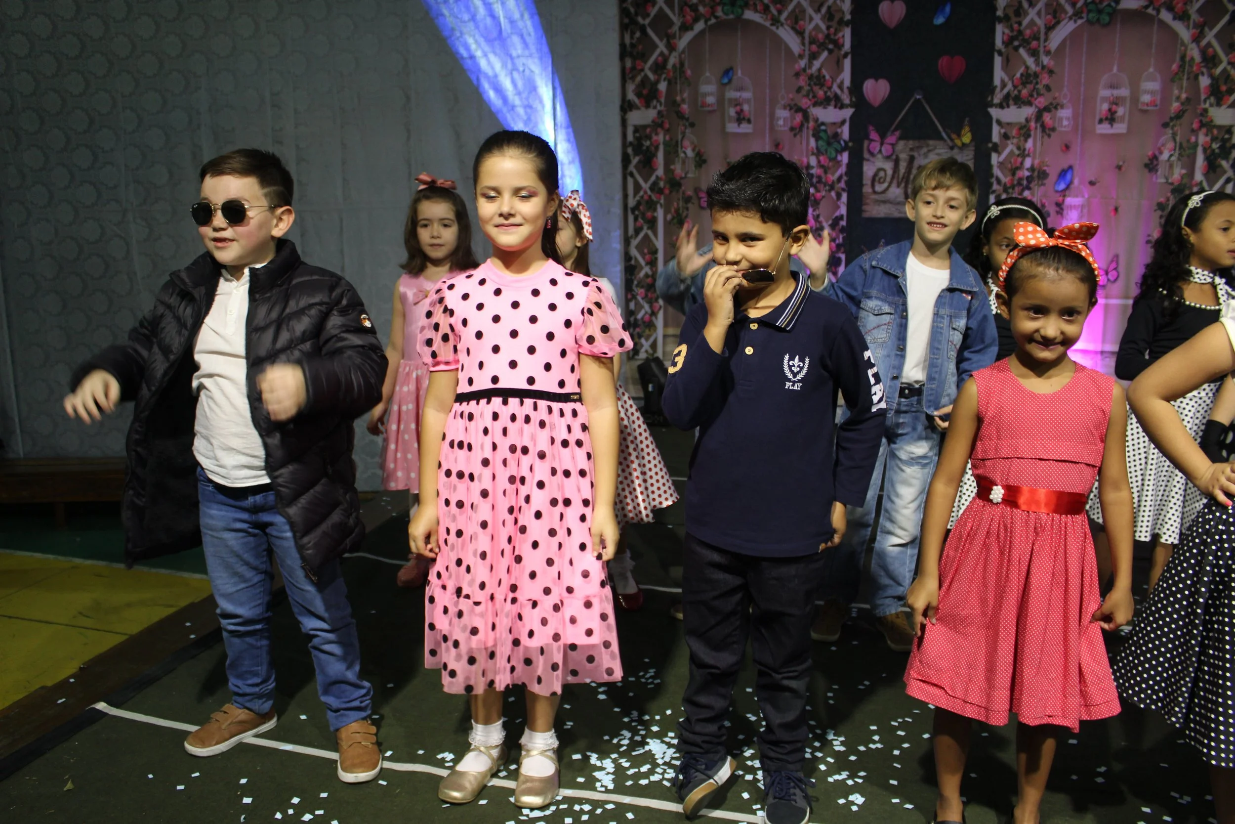 Dia das mães- O que é ser mãe? Fotos da Festa do dia das Mães 2023