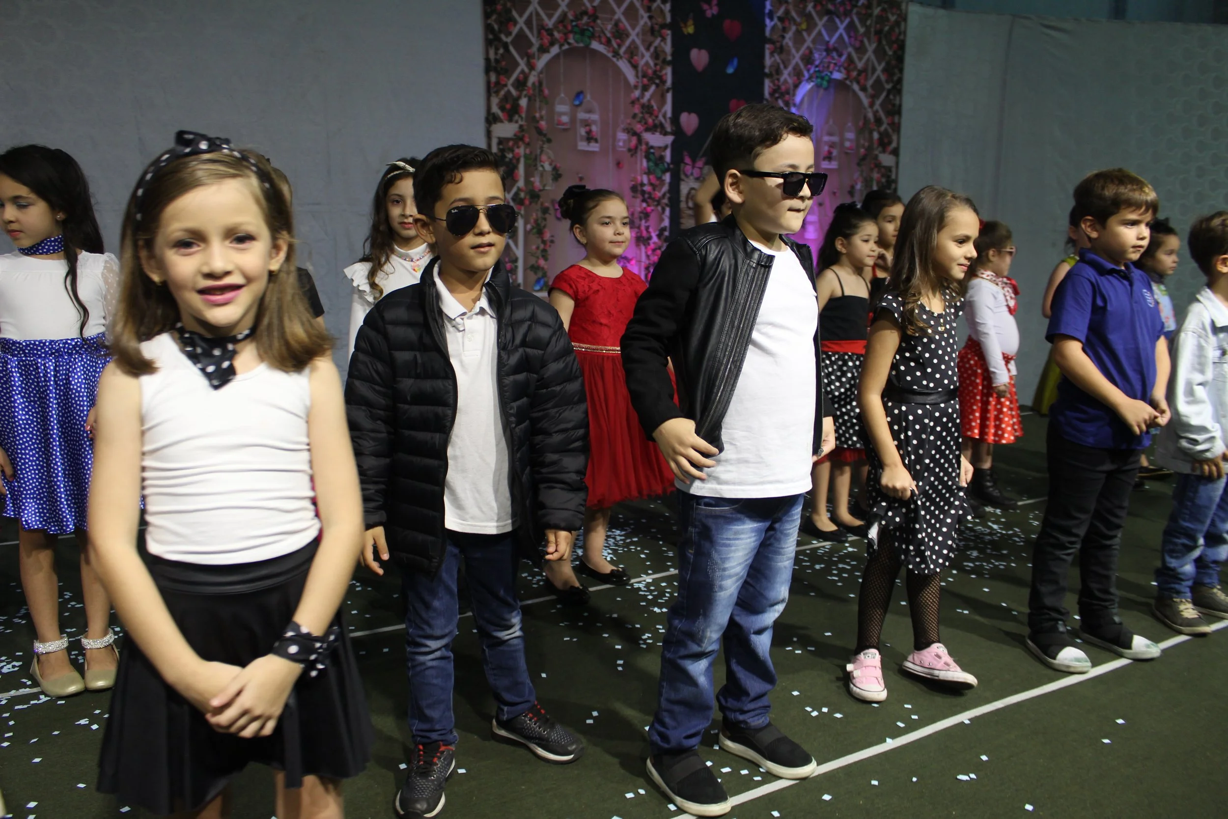 Dia das mães- O que é ser mãe? Fotos da Festa do dia das Mães 2023