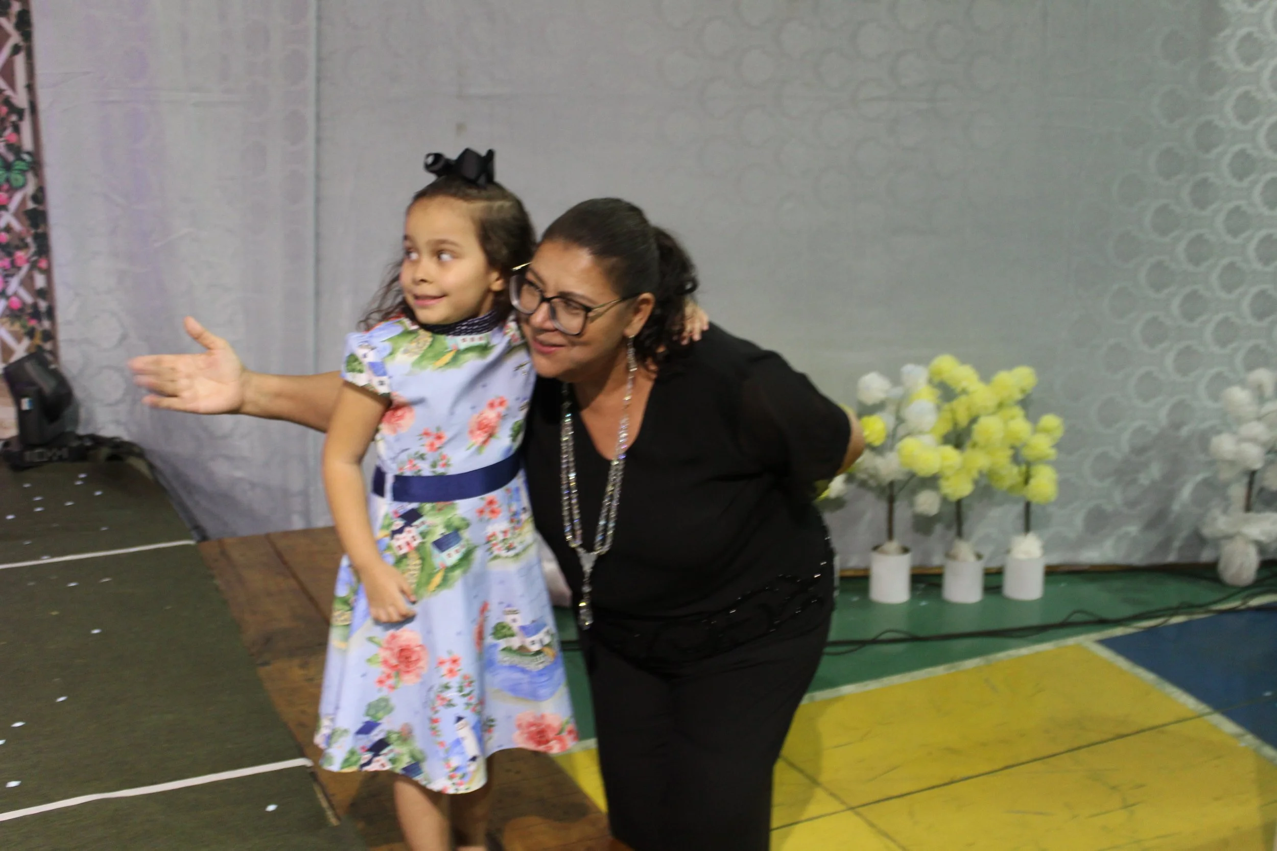 Dia das mães- O que é ser mãe? Fotos da Festa do dia das Mães 2023