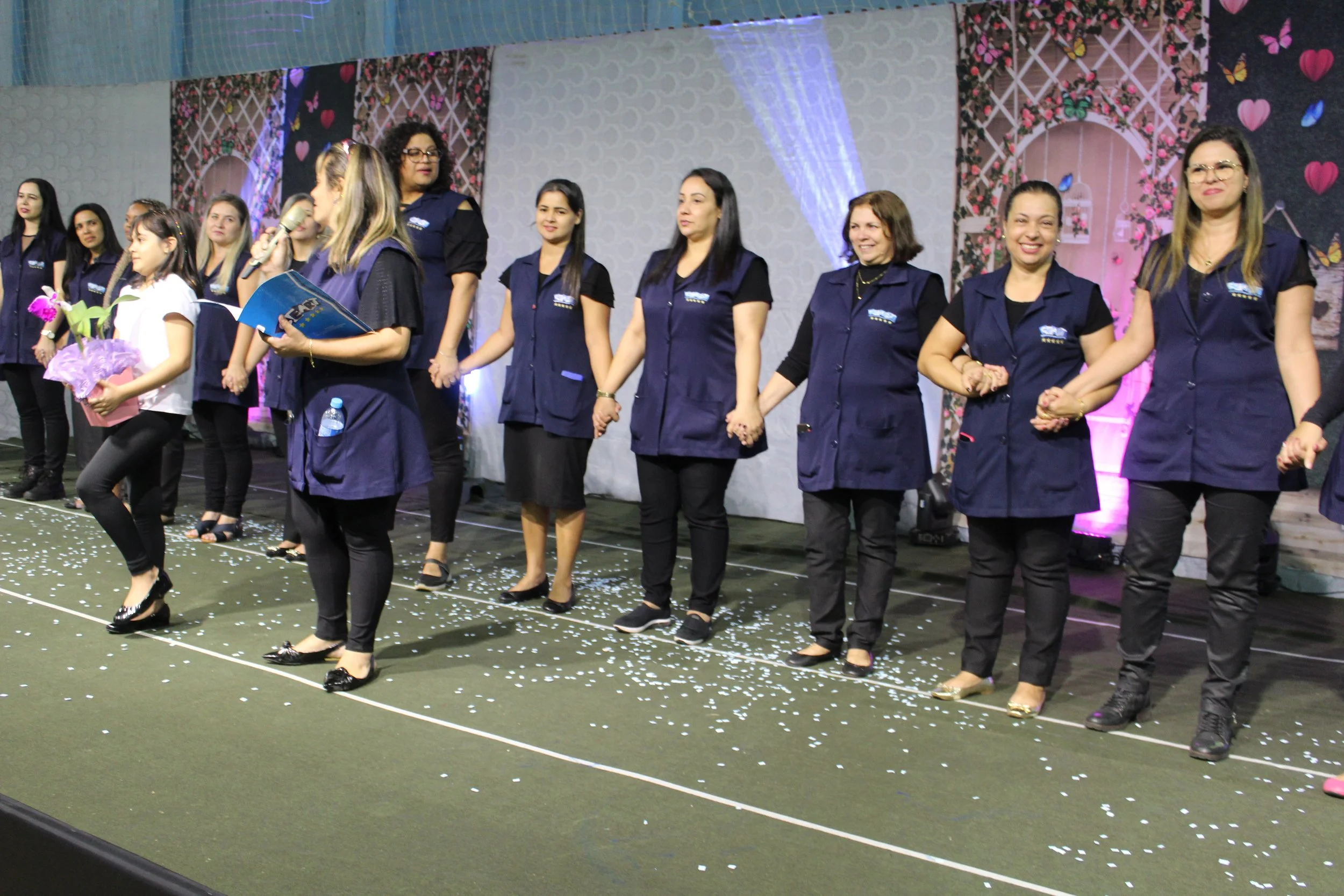 Dia das mães- O que é ser mãe? Fotos da Festa do dia das Mães 2023