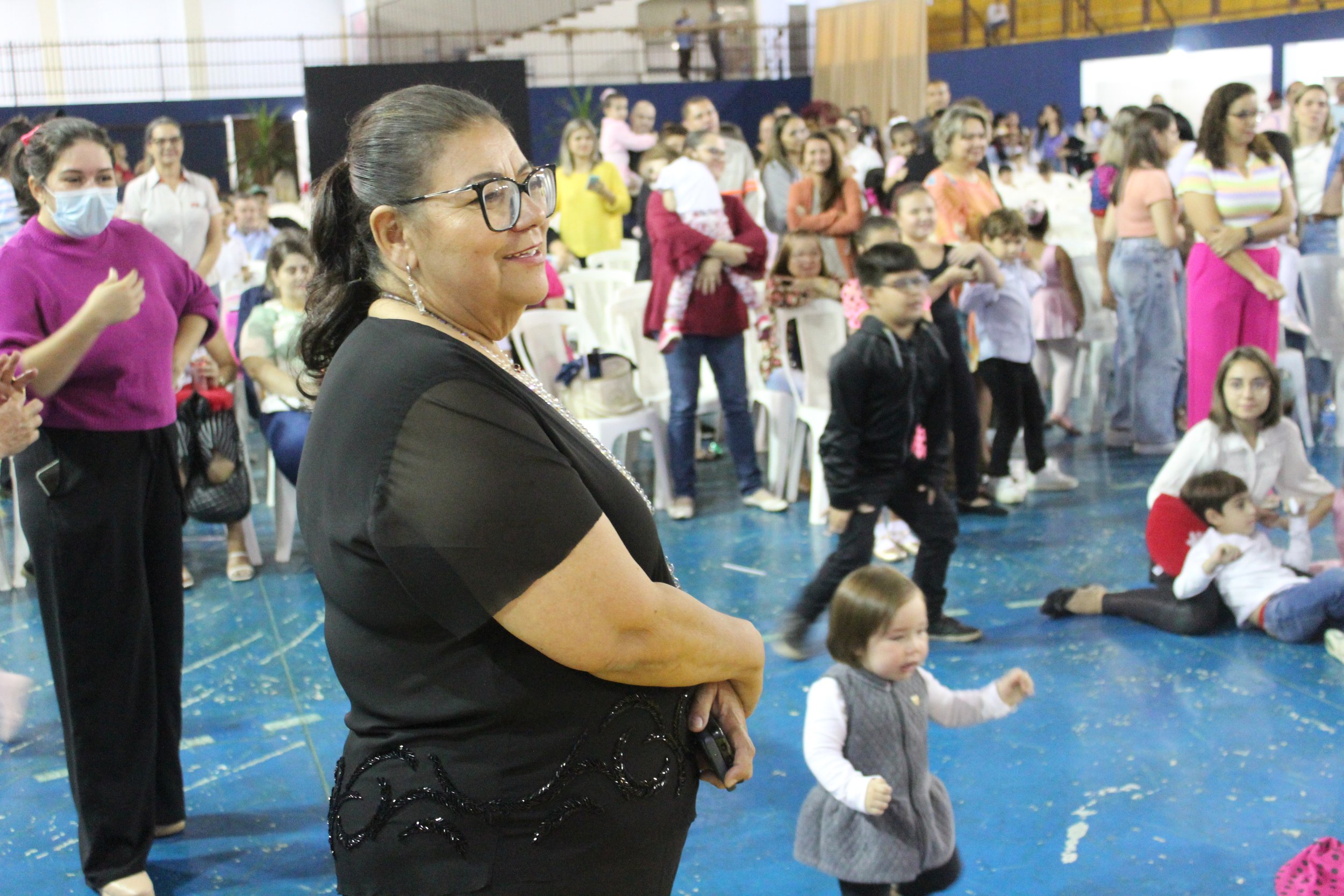 Dia das mães- O que é ser mãe? Fotos da Festa do dia das Mães 2023