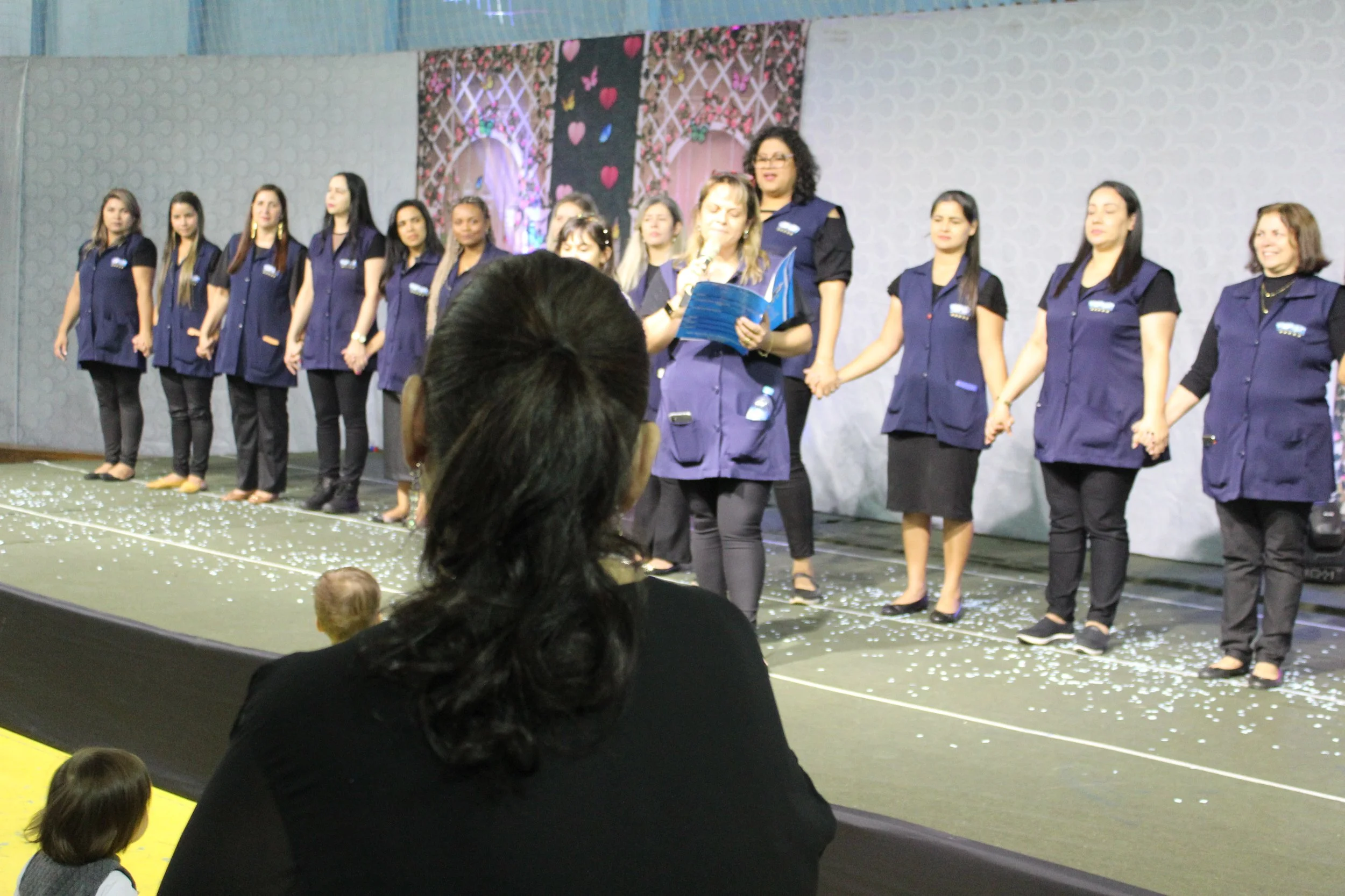 Dia das mães- O que é ser mãe? Fotos da Festa do dia das Mães 2023