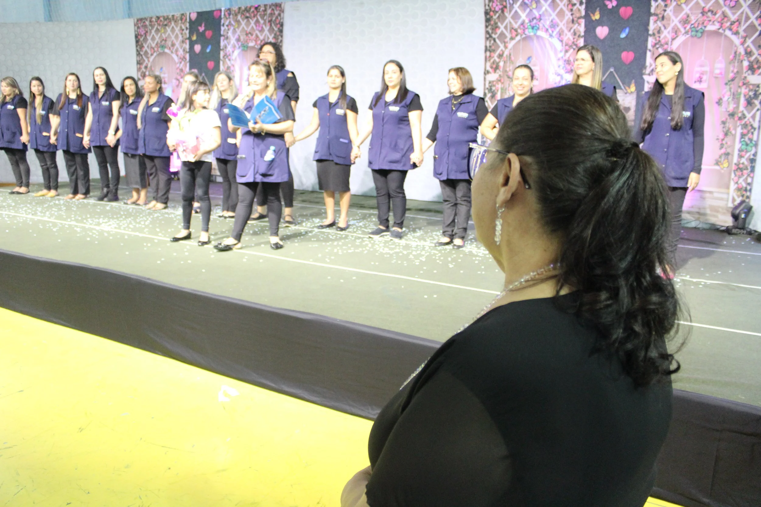 Dia das mães- O que é ser mãe? Fotos da Festa do dia das Mães 2023